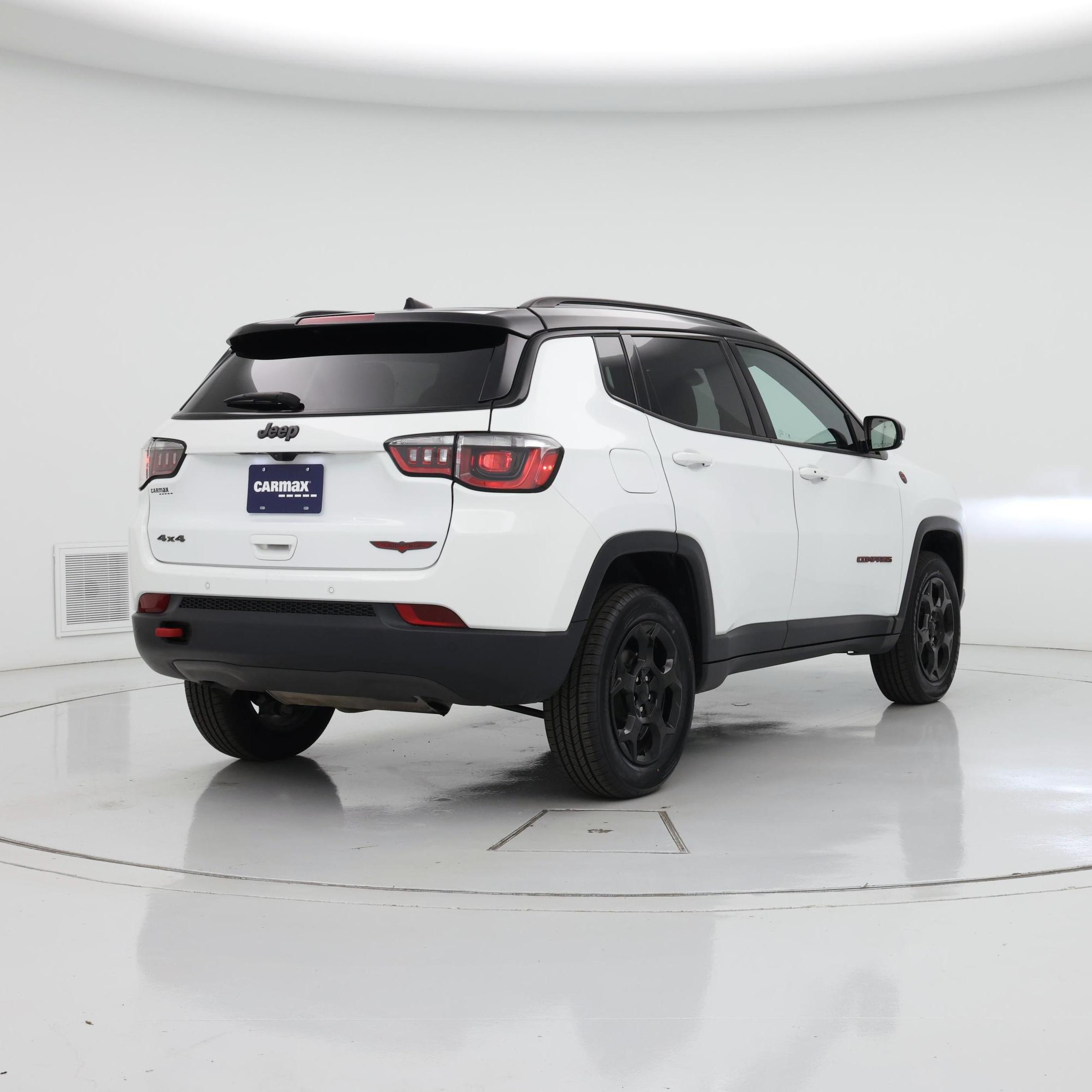 Thumbnail: 2023 Jeep Compass - 8