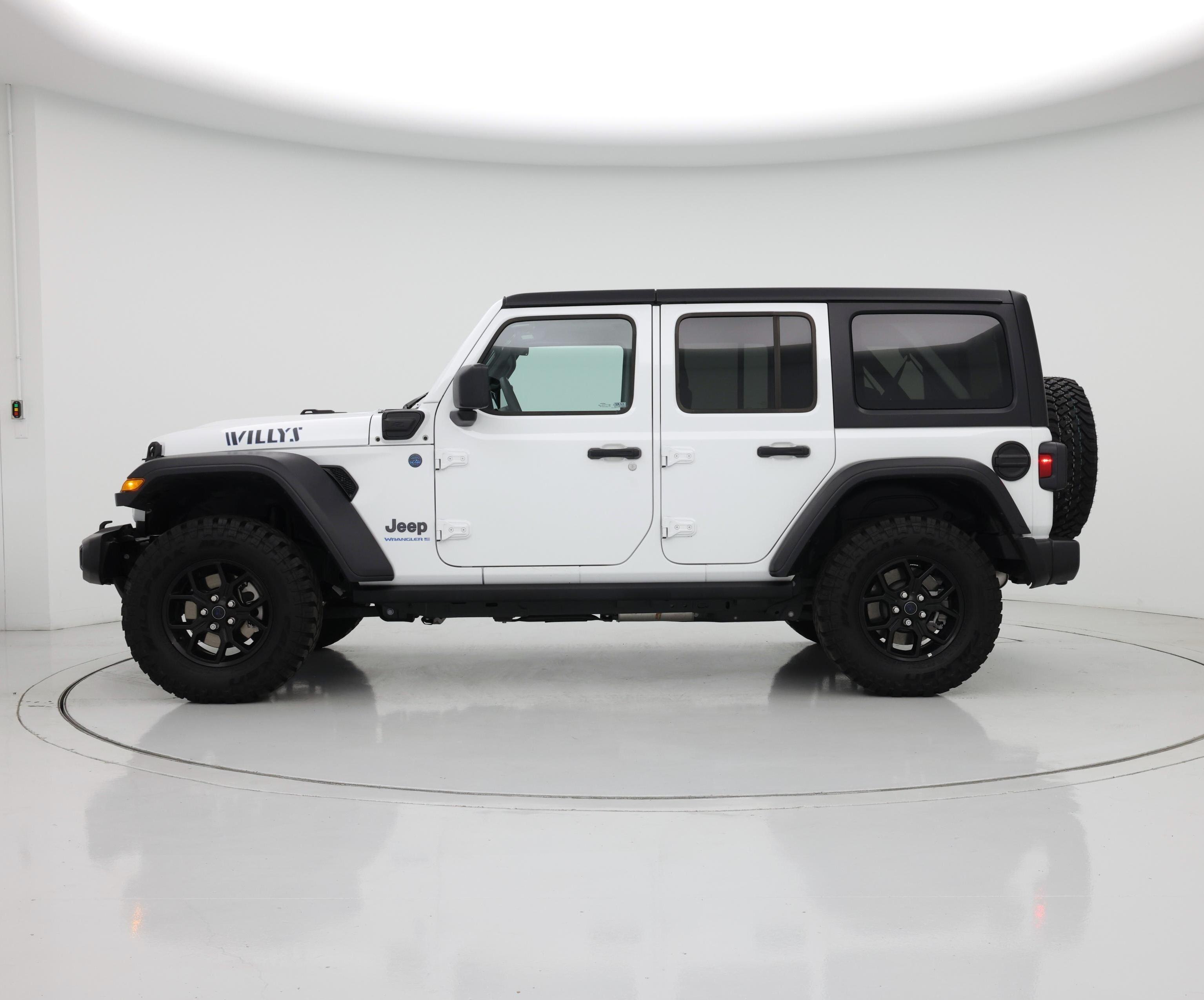 Thumbnail: 2025 Jeep Wrangler - 3