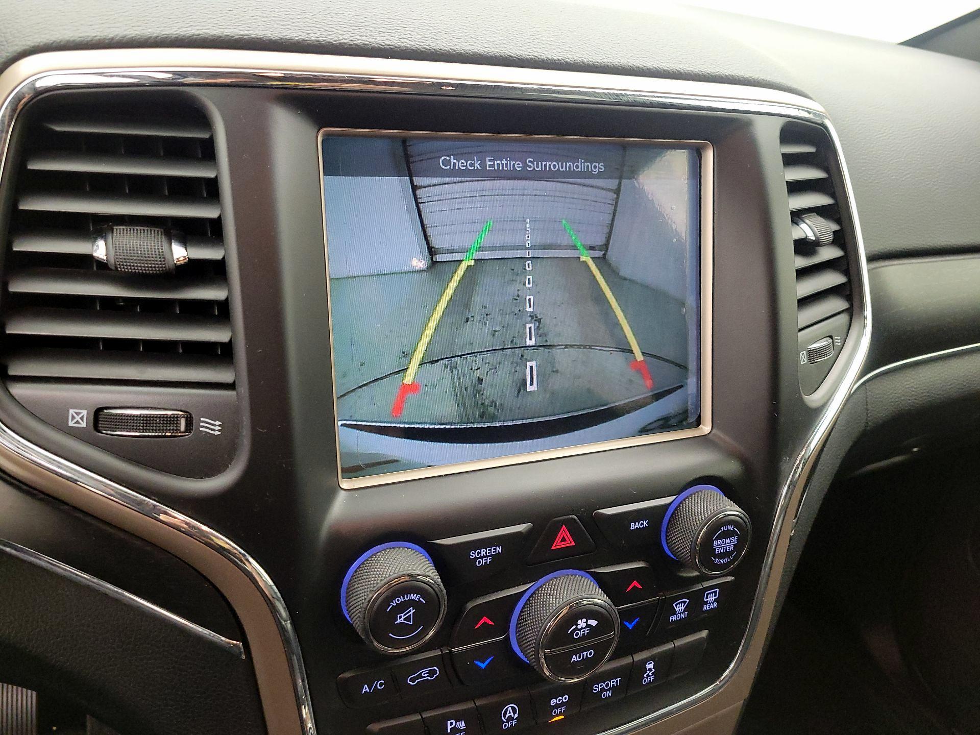 Thumbnail: 2016 Jeep Grand Cherokee - 15