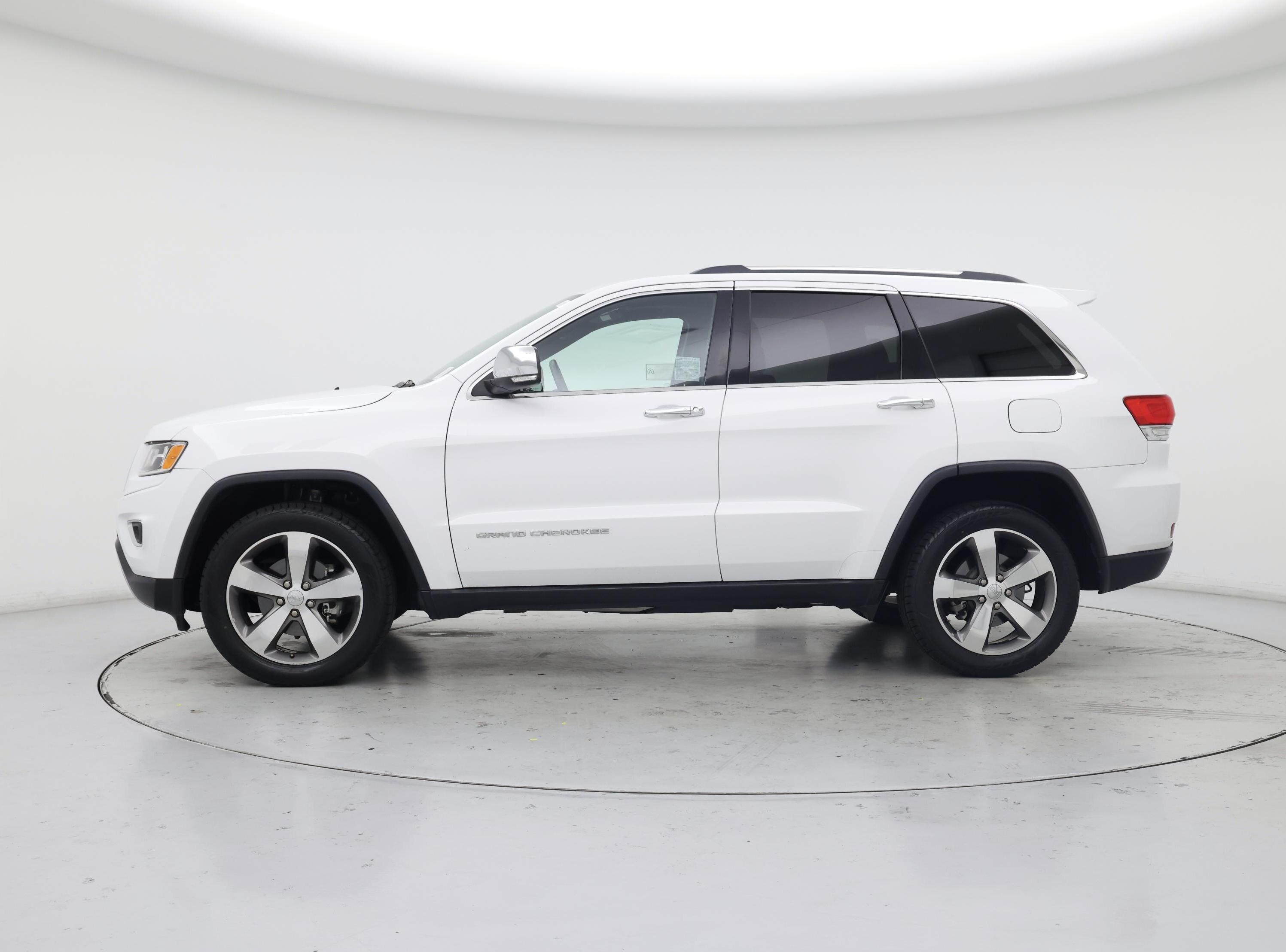 Thumbnail: 2016 Jeep Grand Cherokee - 3