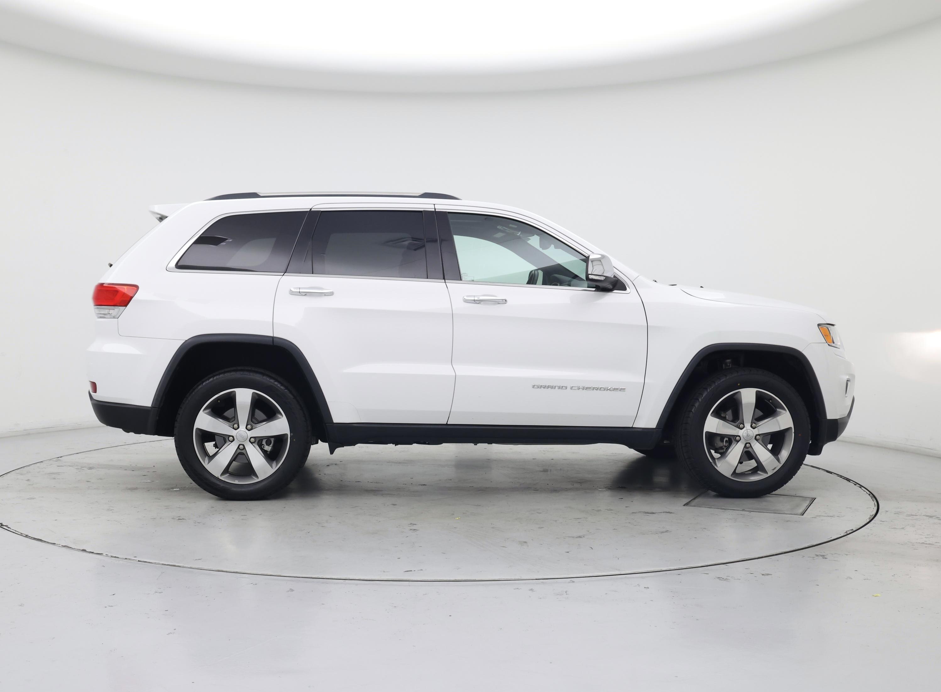 Thumbnail: 2016 Jeep Grand Cherokee - 7
