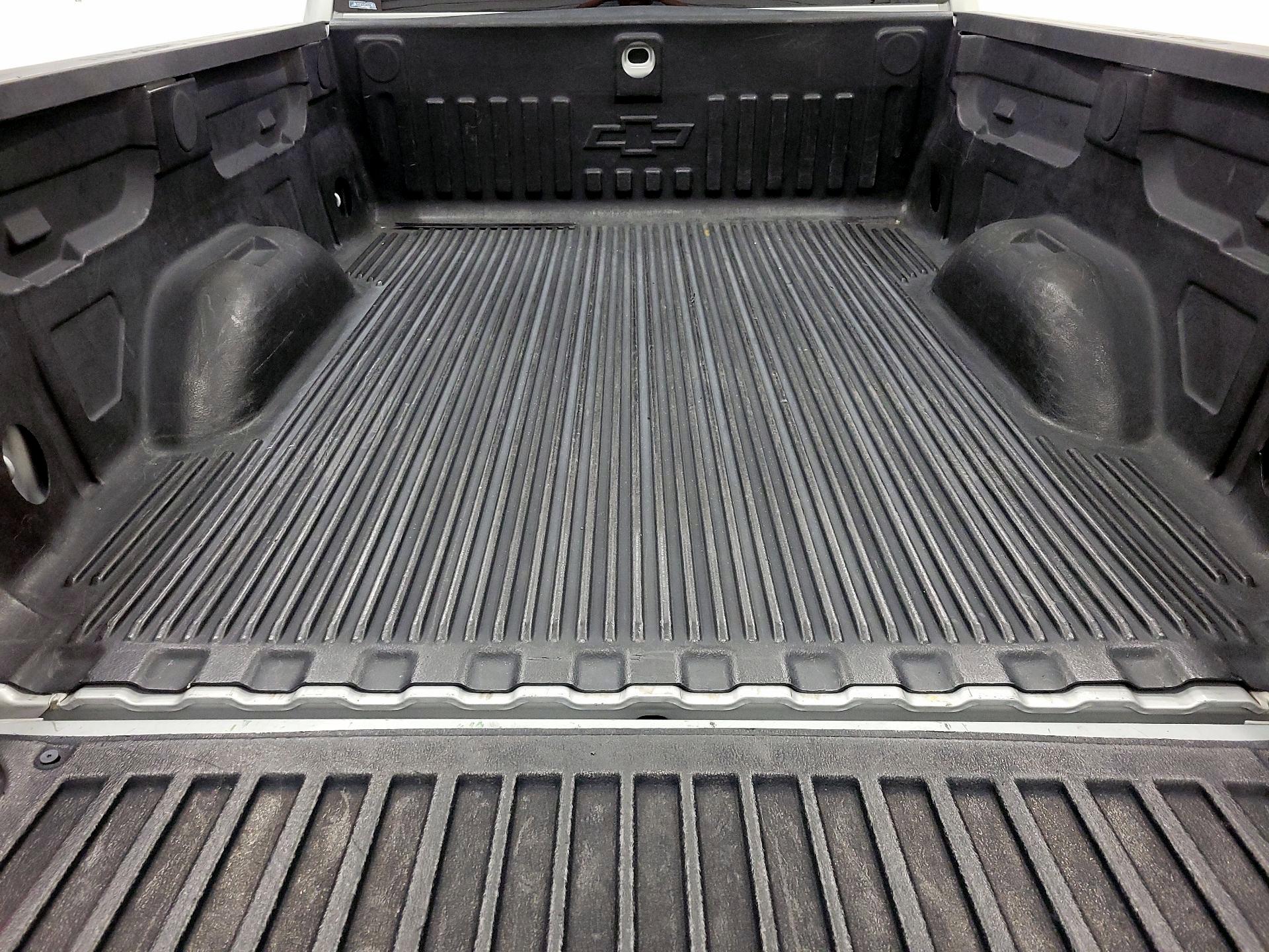 Thumbnail: 2018 Chevrolet Silverado 1500 - 20
