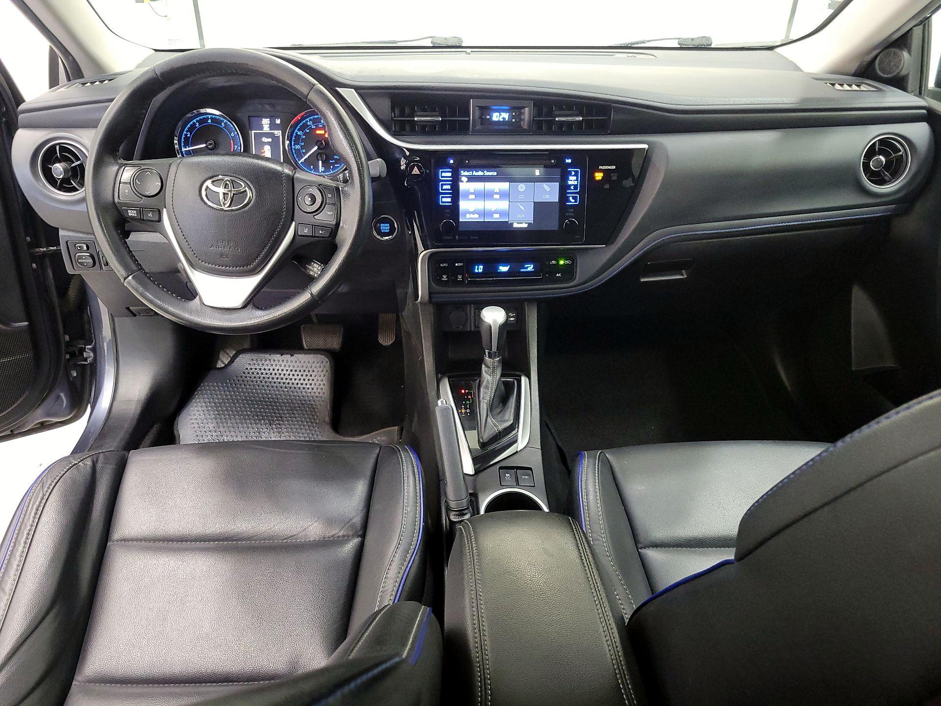 Thumbnail: 2017 Toyota Corolla - 9