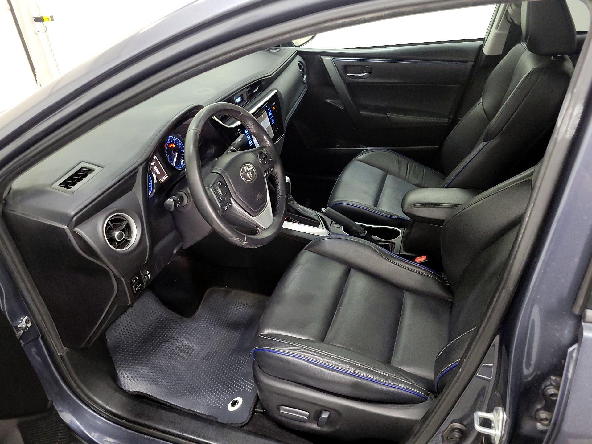 Thumbnail: 2017 Toyota Corolla - 11