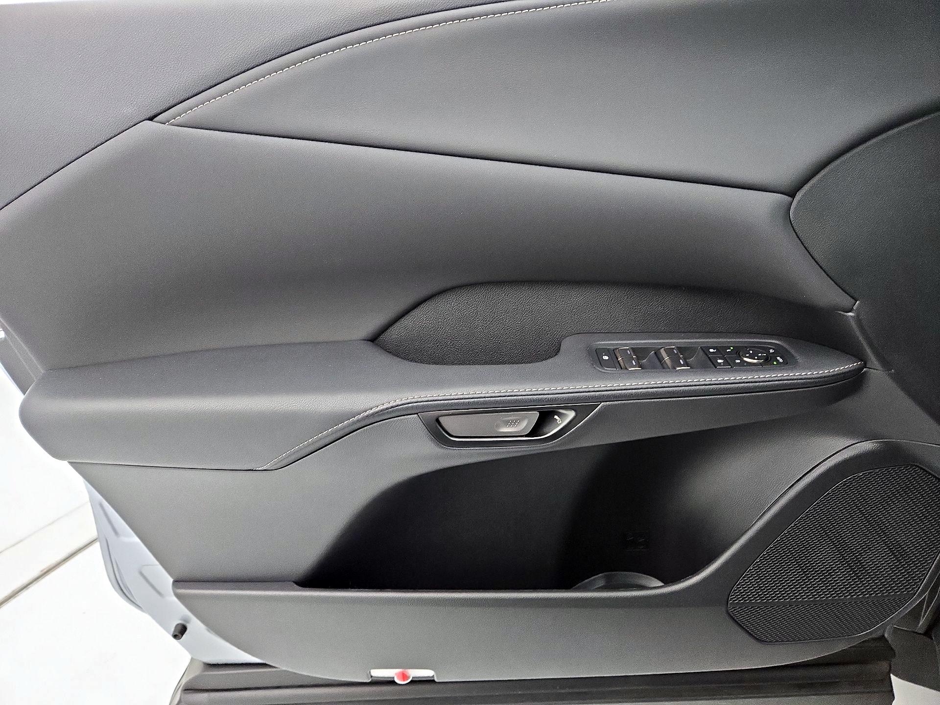 Thumbnail: 2023 Lexus RX - 12