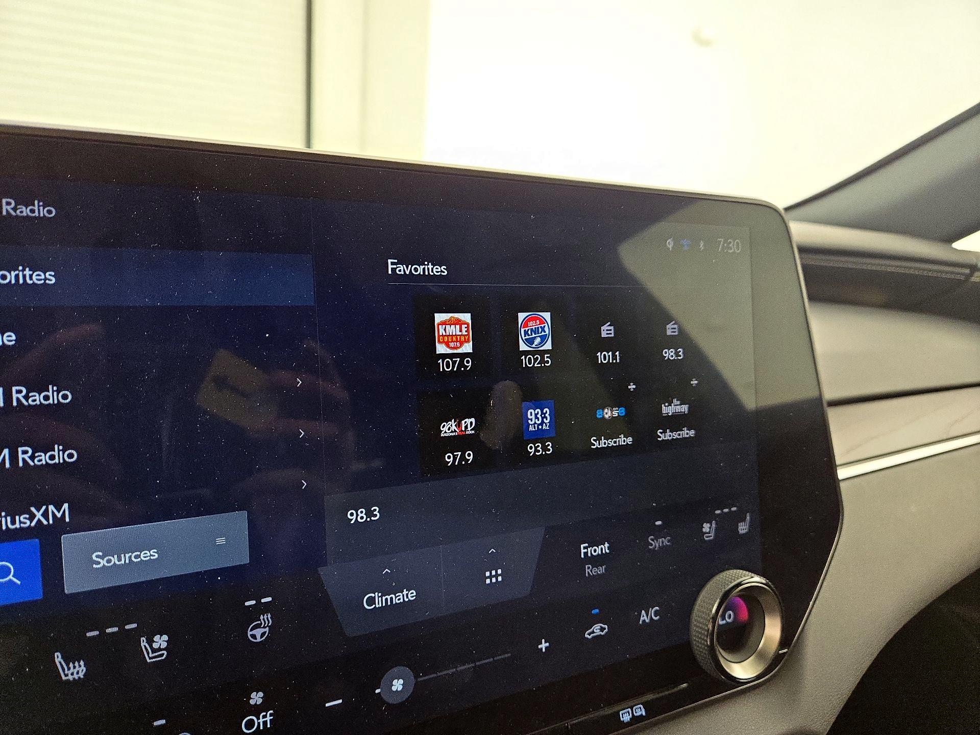 Thumbnail: 2023 Lexus RX - 15