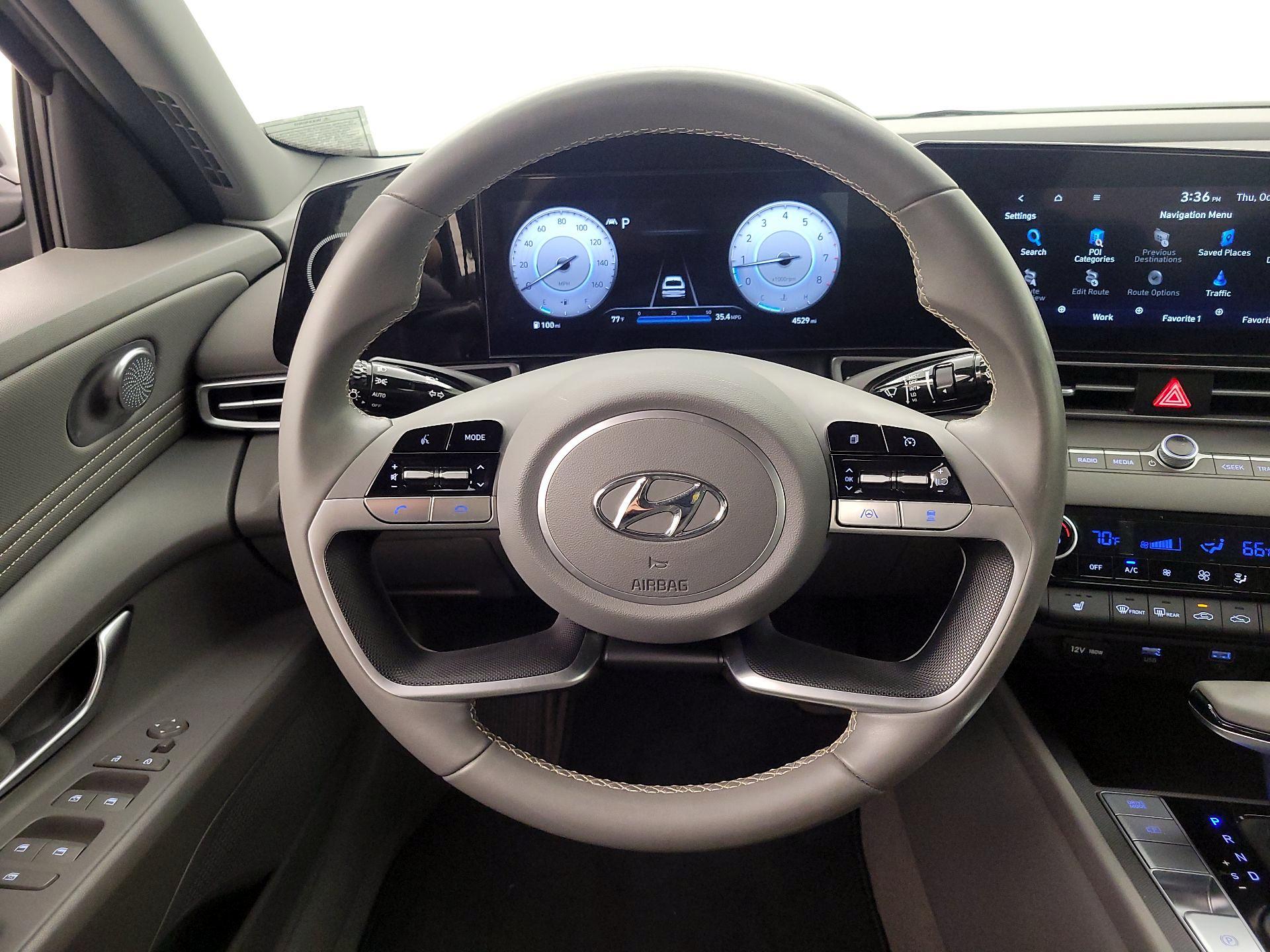 Thumbnail: 2023 Hyundai Elantra - 10