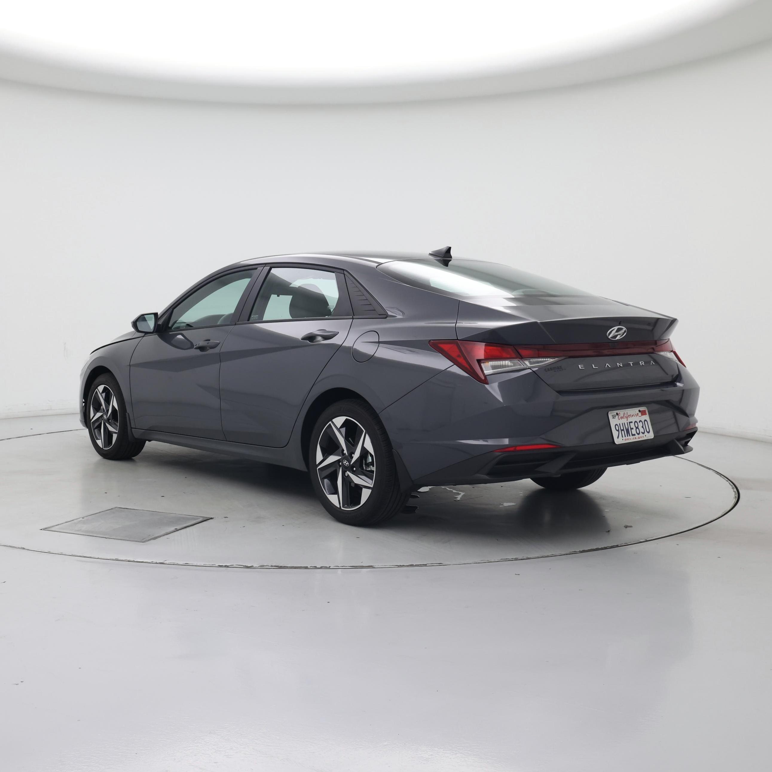 Thumbnail: 2023 Hyundai Elantra - 2