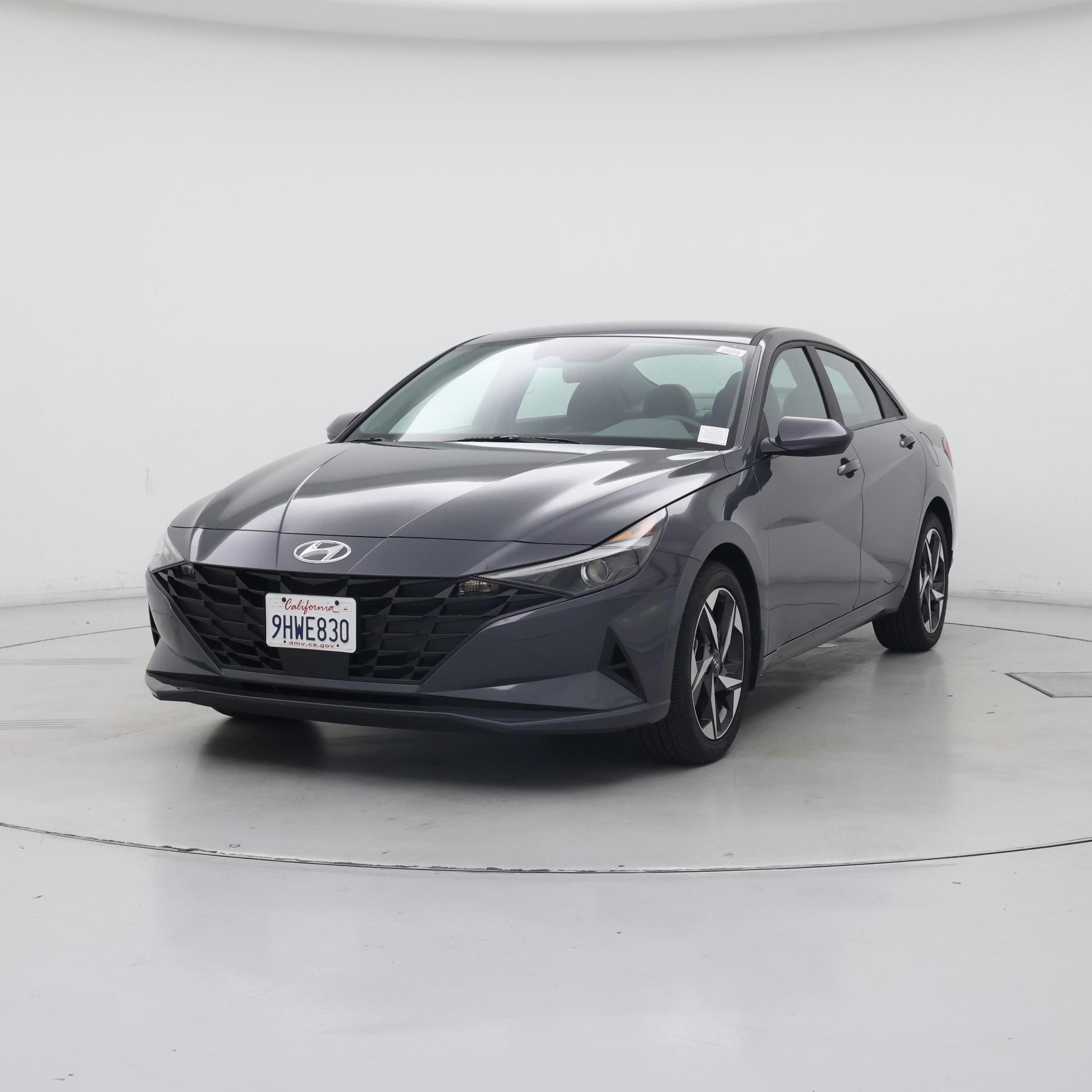 Thumbnail: 2023 Hyundai Elantra - 4