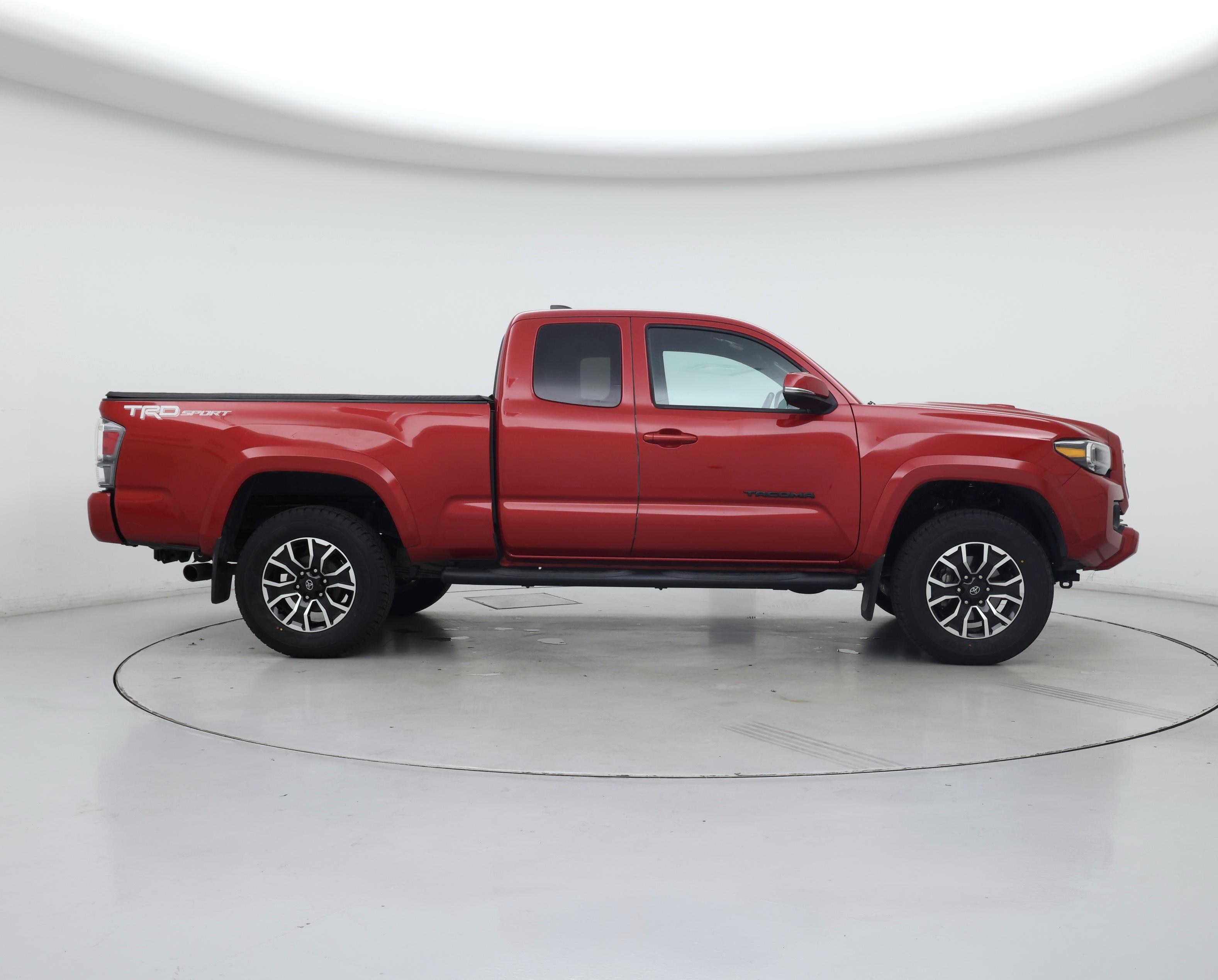 Thumbnail: 2022 Toyota Tacoma - 7