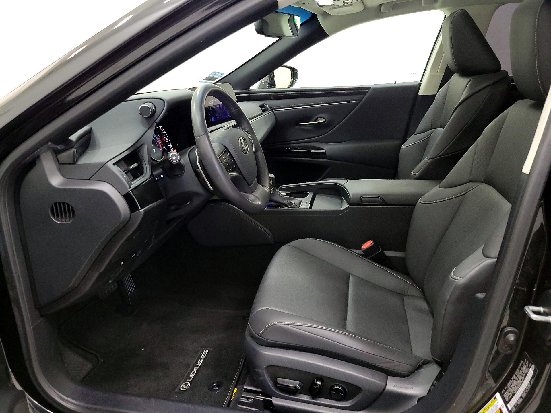 Thumbnail: 2024 Lexus ES - 11