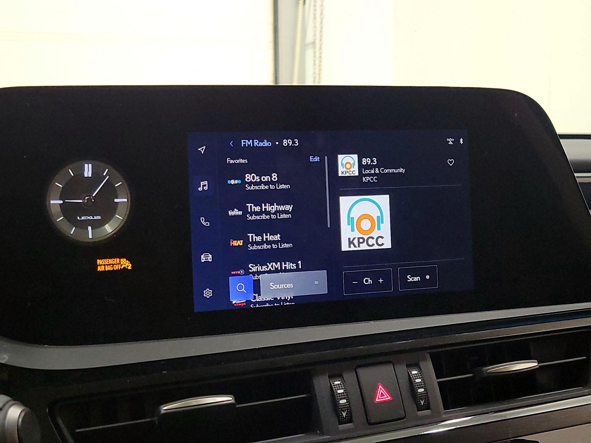 Thumbnail: 2024 Lexus ES - 15