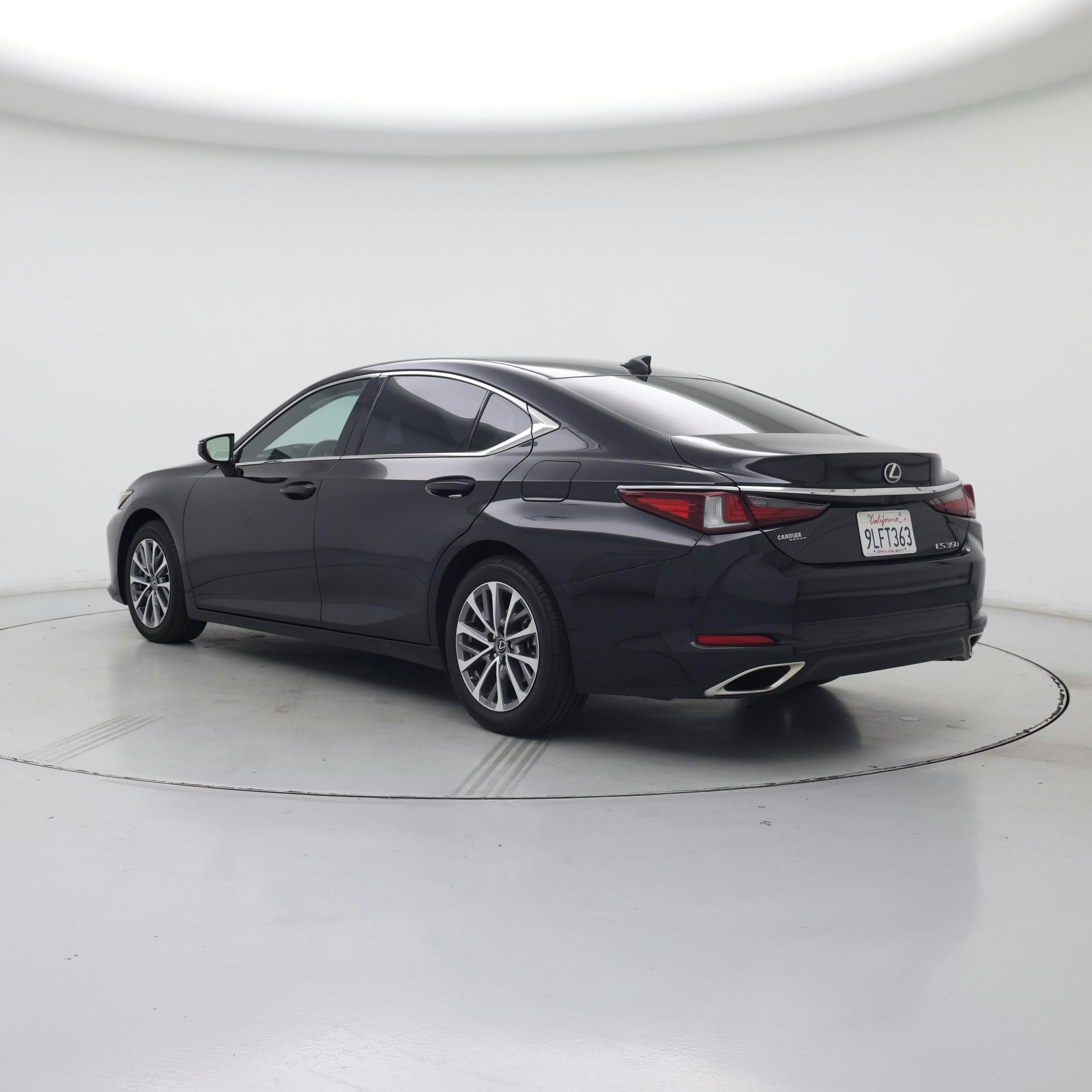 Thumbnail: 2024 Lexus ES - 2