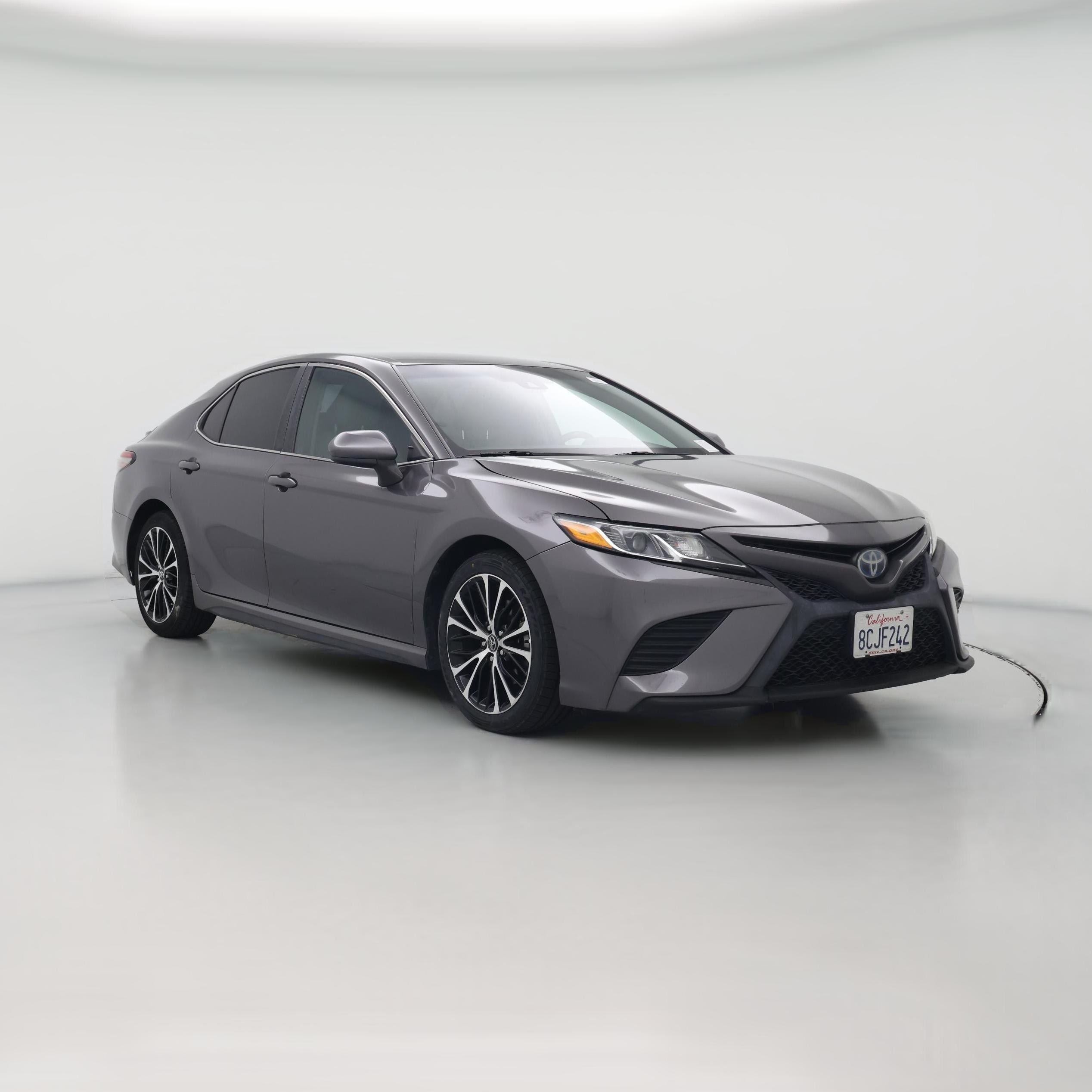Thumbnail: 2018 Toyota Camry - 1