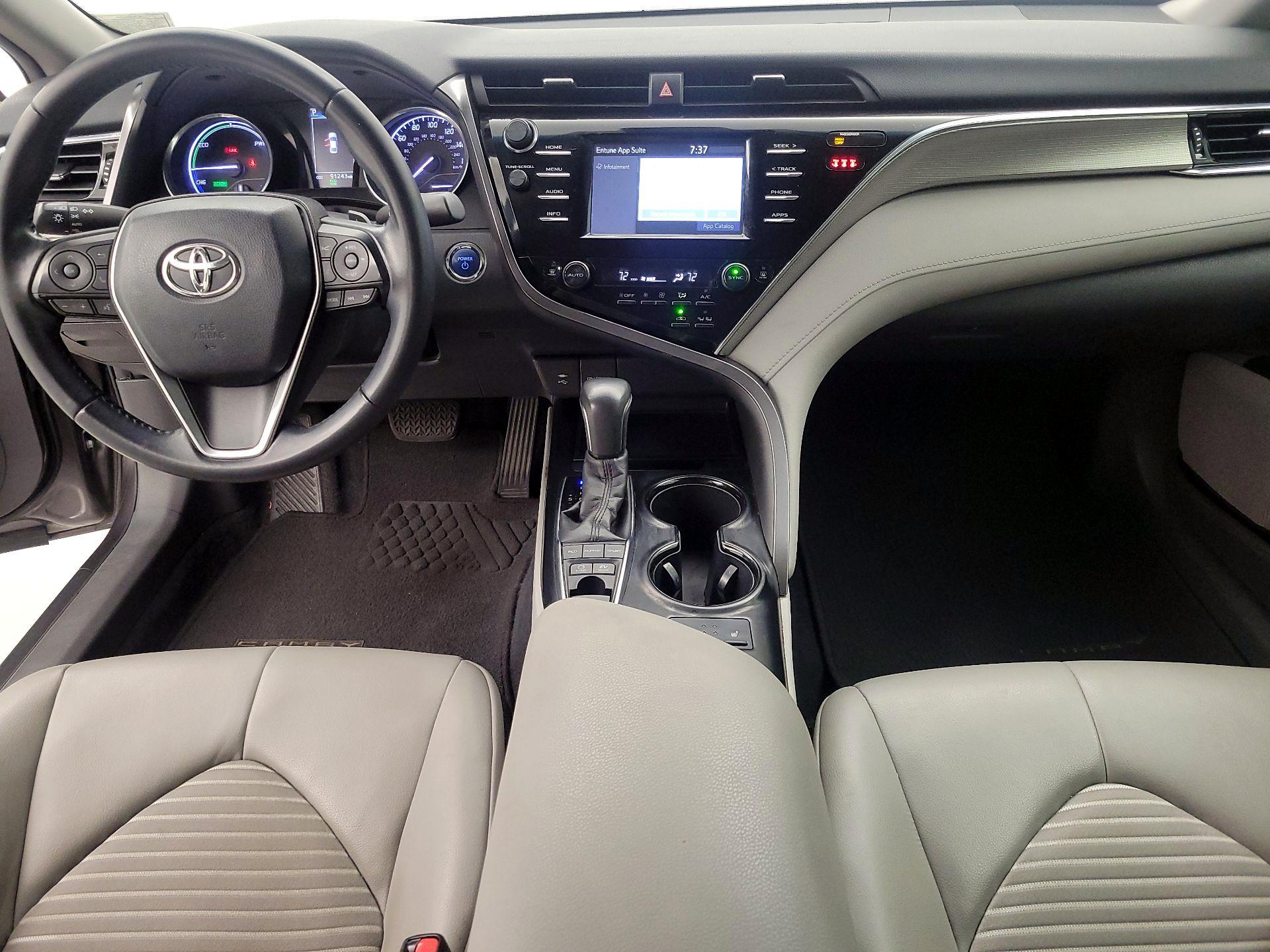 Thumbnail: 2018 Toyota Camry - 9