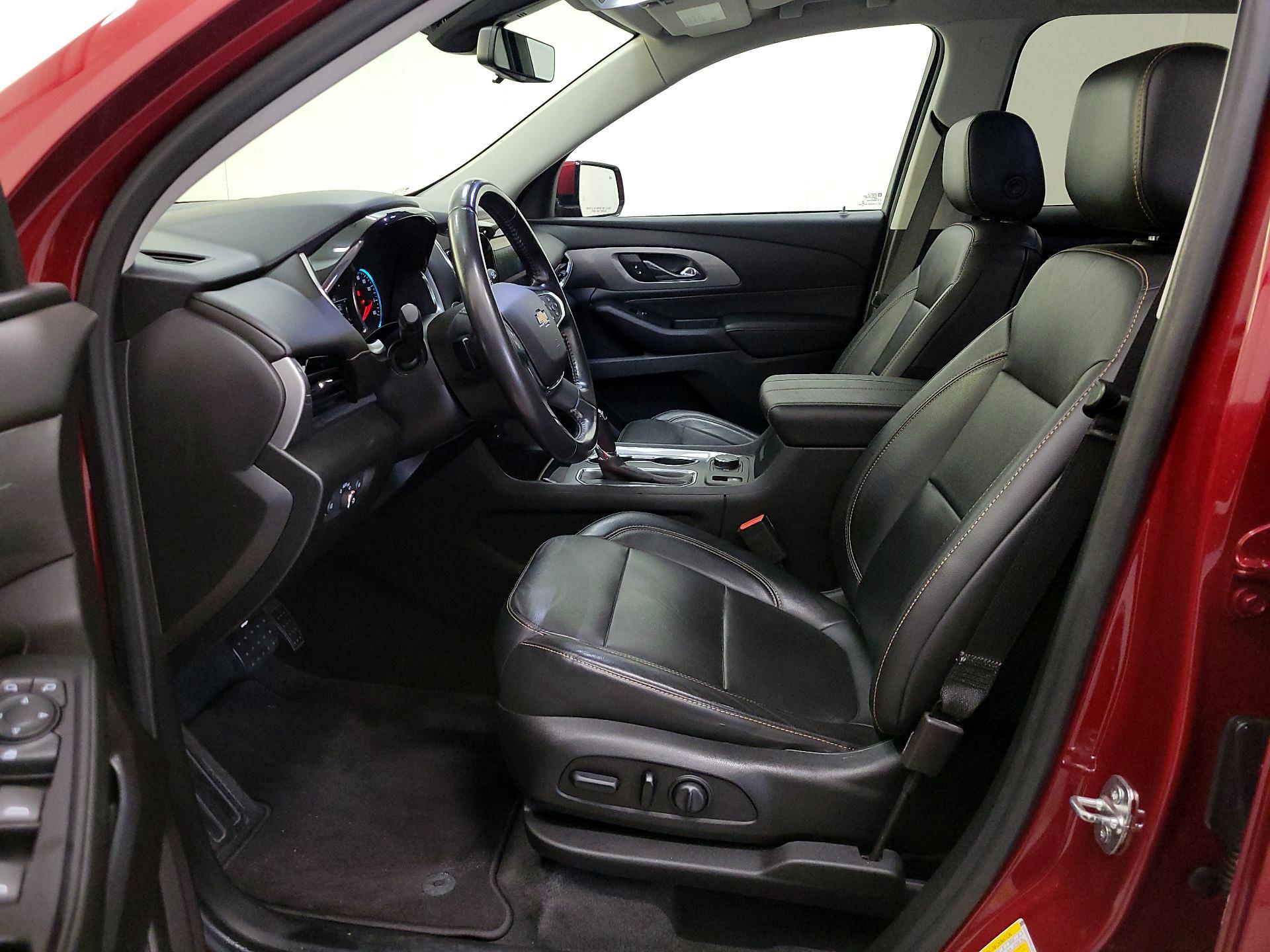 Thumbnail: 2019 Chevrolet Traverse - 11