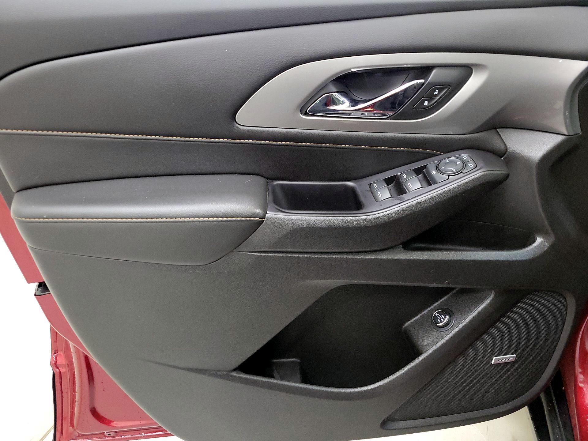 Thumbnail: 2019 Chevrolet Traverse - 12