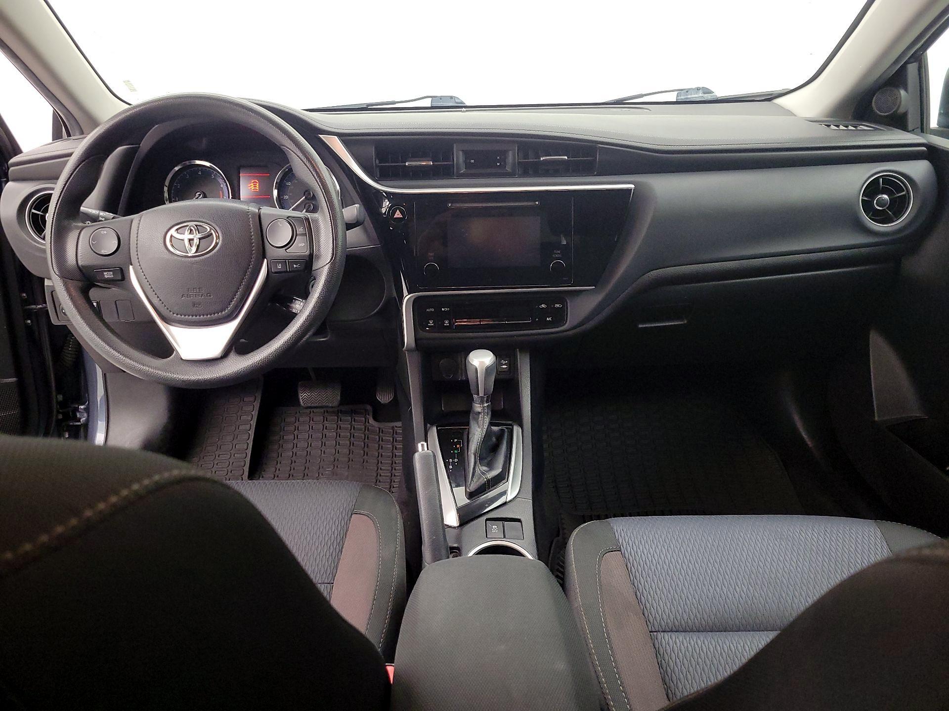 Thumbnail: 2018 Toyota Corolla - 9