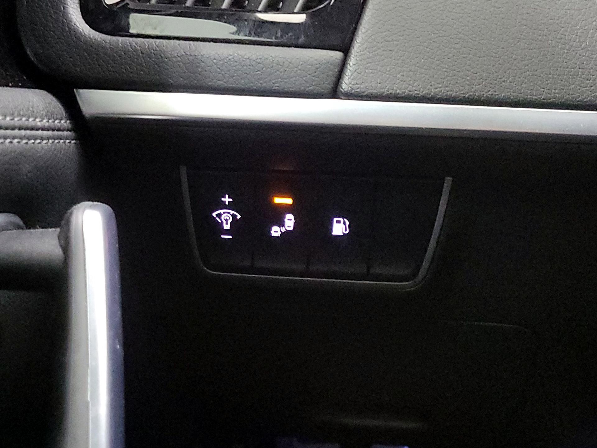 Thumbnail: 2020 Kia Stinger - 13