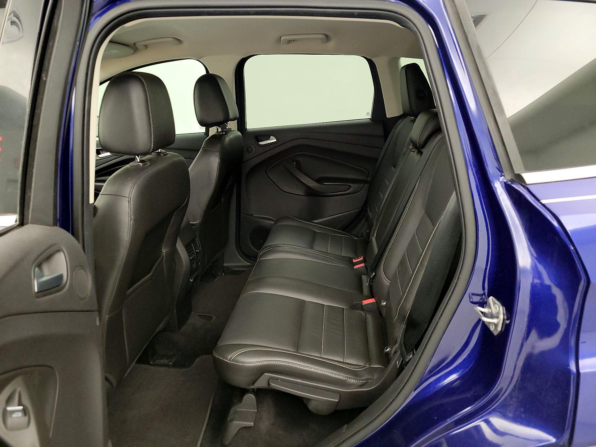 Thumbnail: 2016 Ford Escape - 19