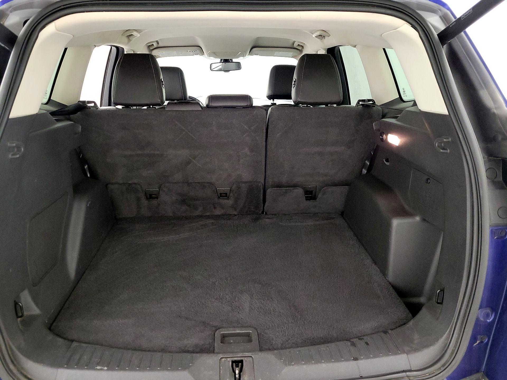 Thumbnail: 2016 Ford Escape - 20