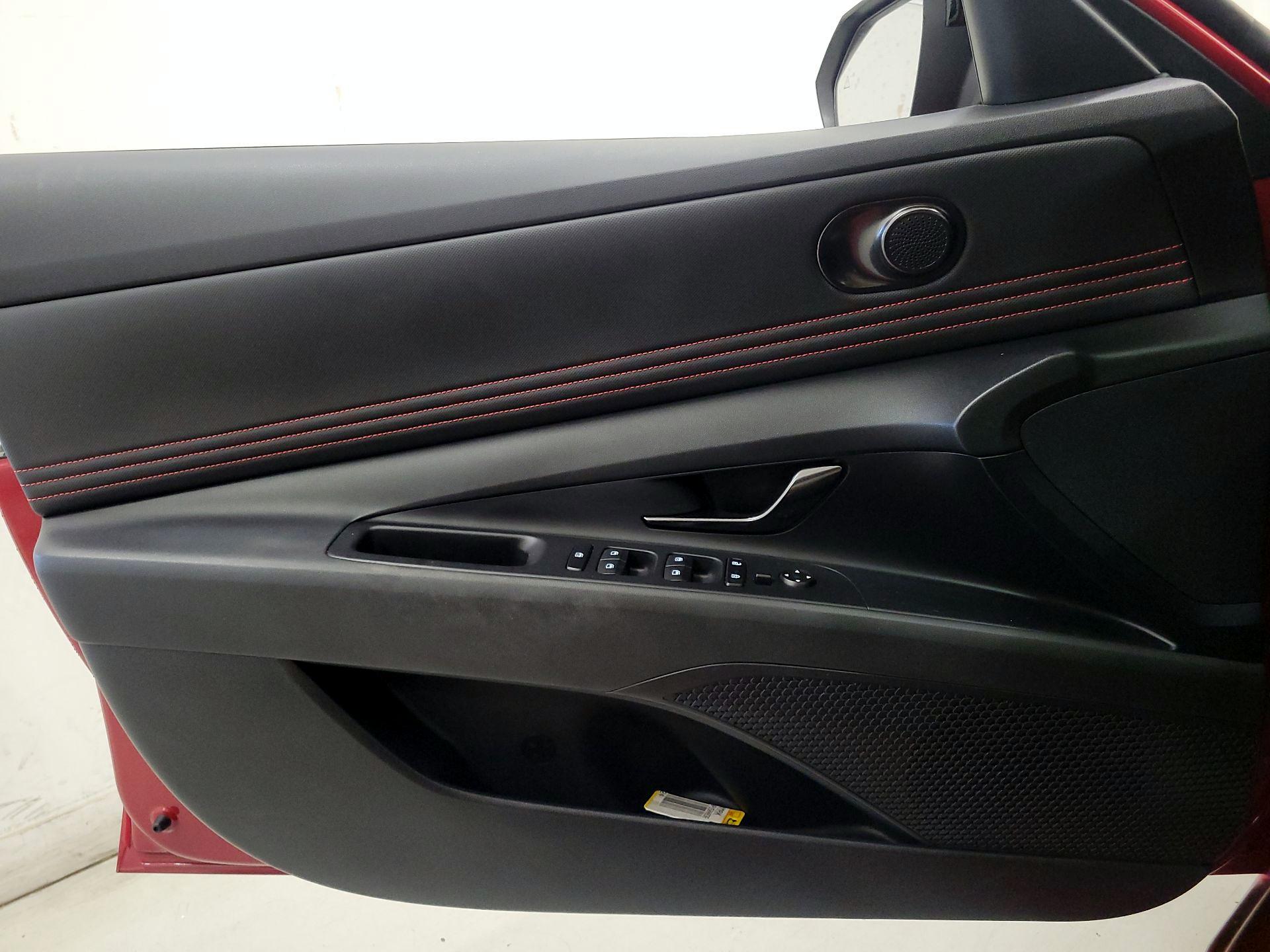 Thumbnail: 2023 Hyundai Elantra - 12