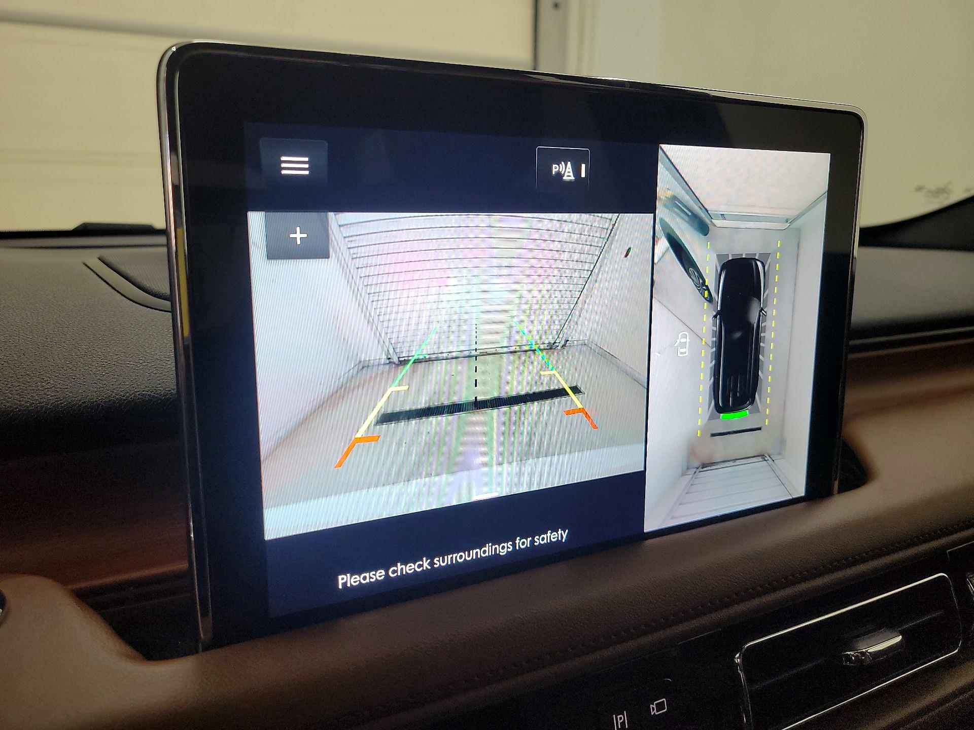 Thumbnail: 2020 Lincoln Aviator - 15