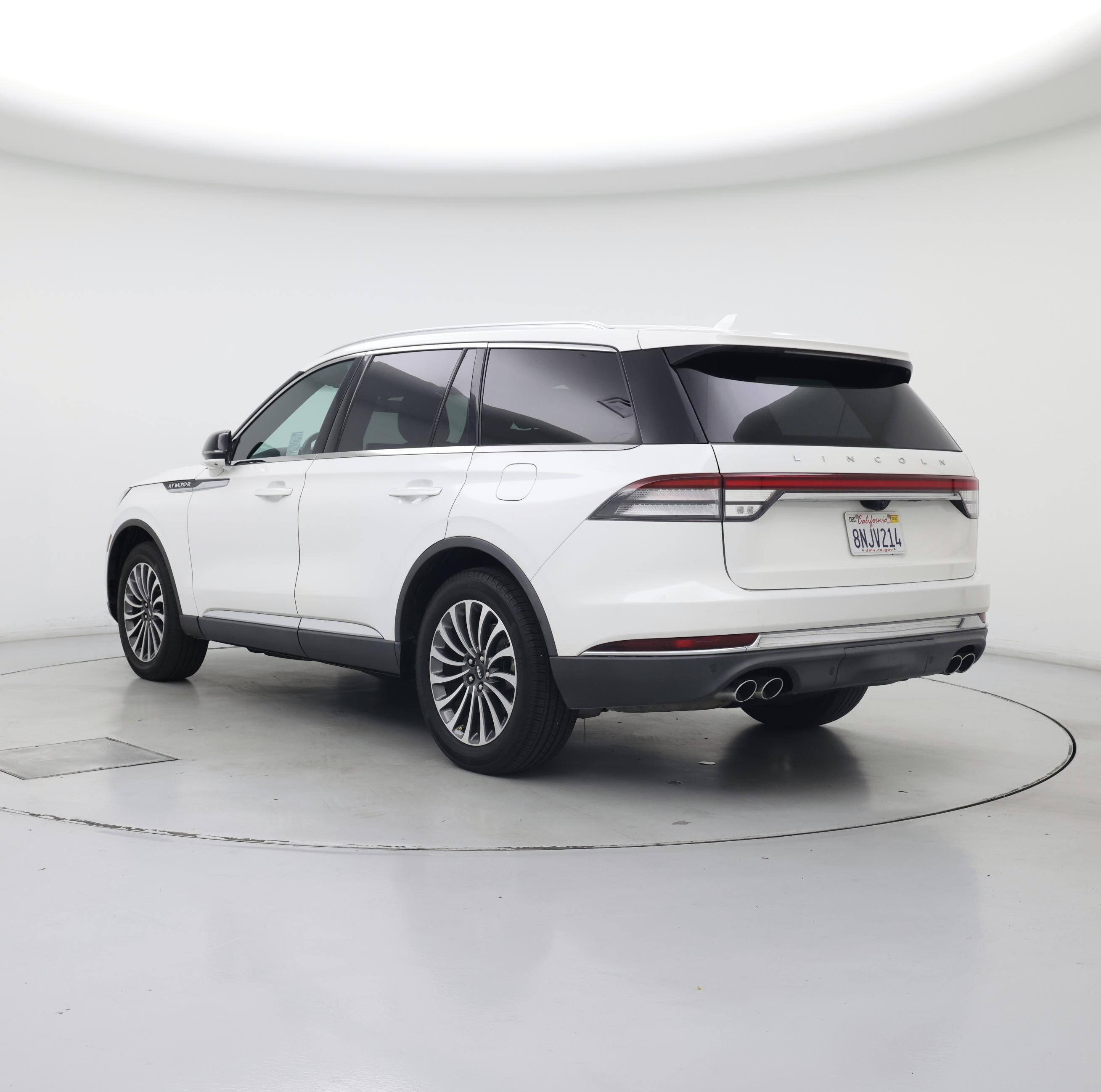 Thumbnail: 2020 Lincoln Aviator - 2