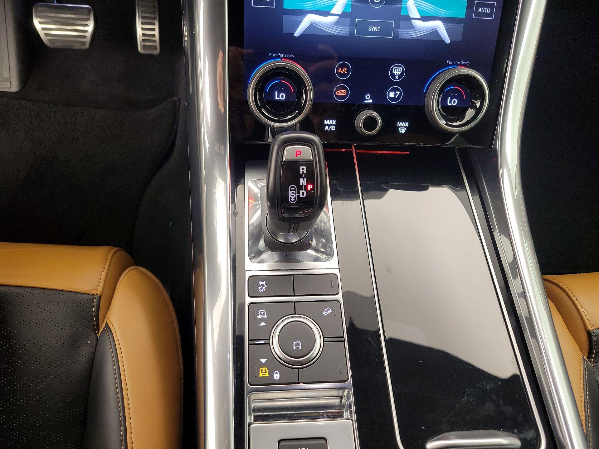 Thumbnail: 2018 Land Rover Range Rover Sport - 17