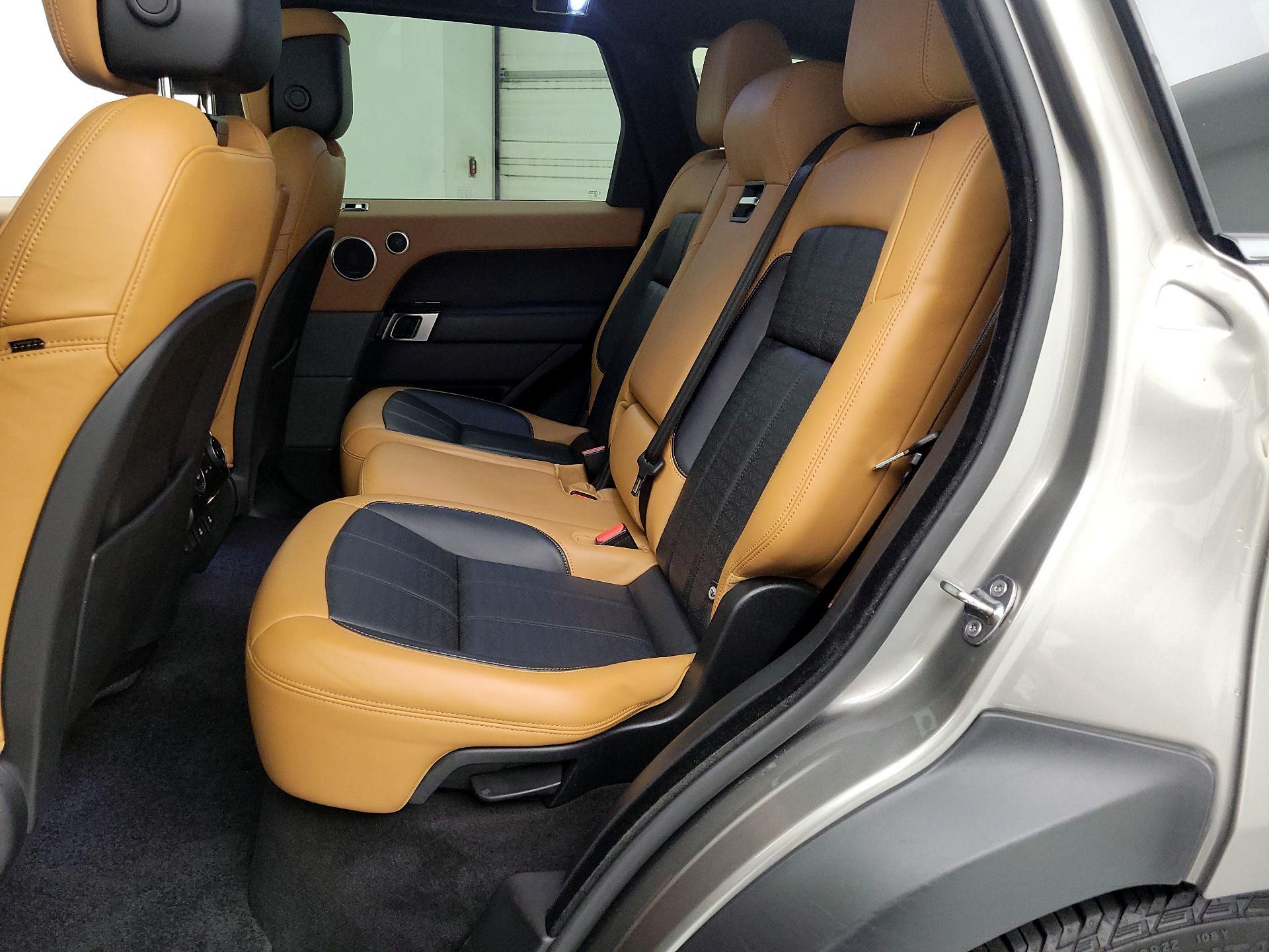 Thumbnail: 2018 Land Rover Range Rover Sport - 20