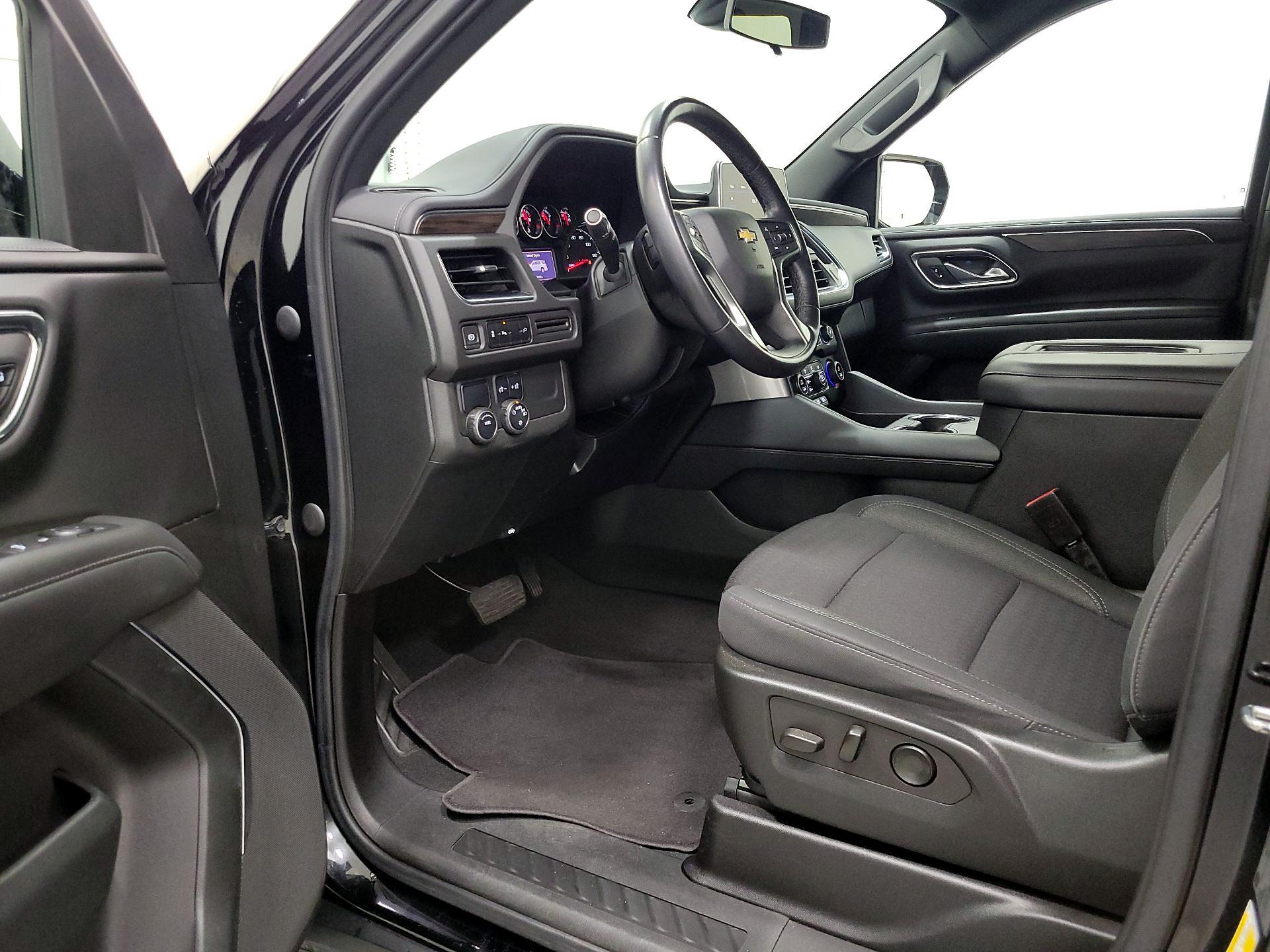 Thumbnail: 2021 Chevrolet Suburban - 11