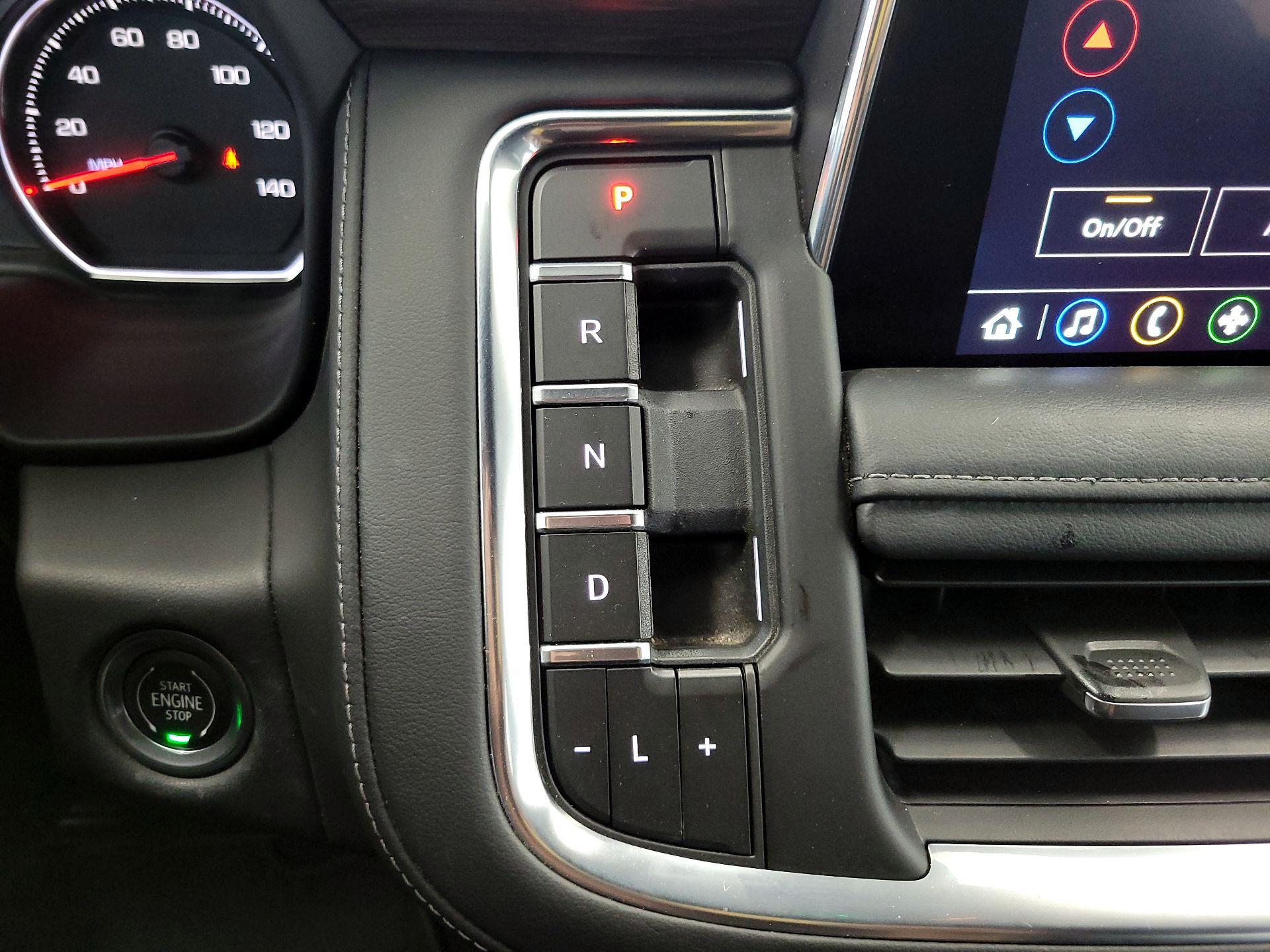 Thumbnail: 2021 Chevrolet Suburban - 17