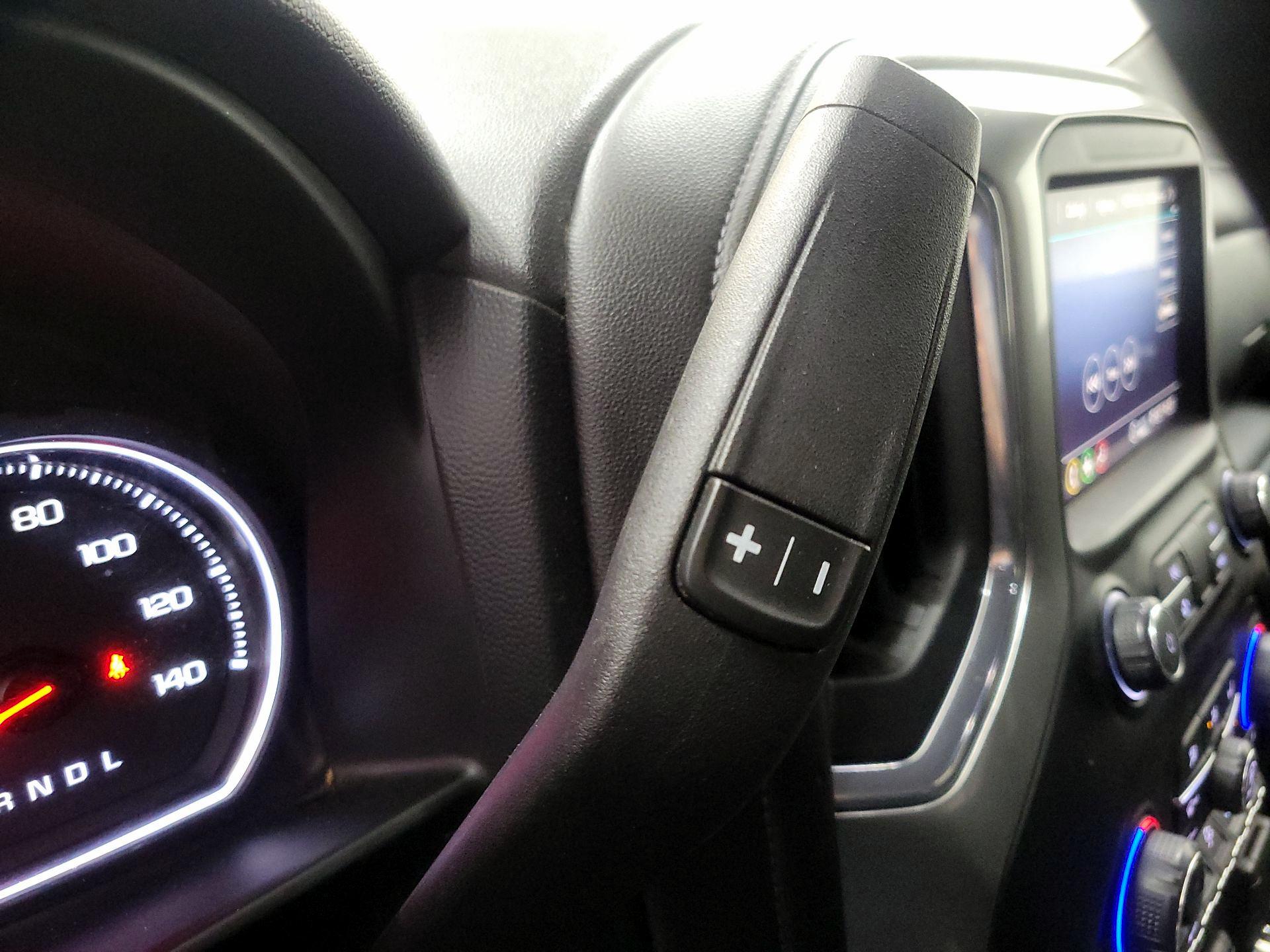 Thumbnail: 2020 Chevrolet Silverado 1500 - 17