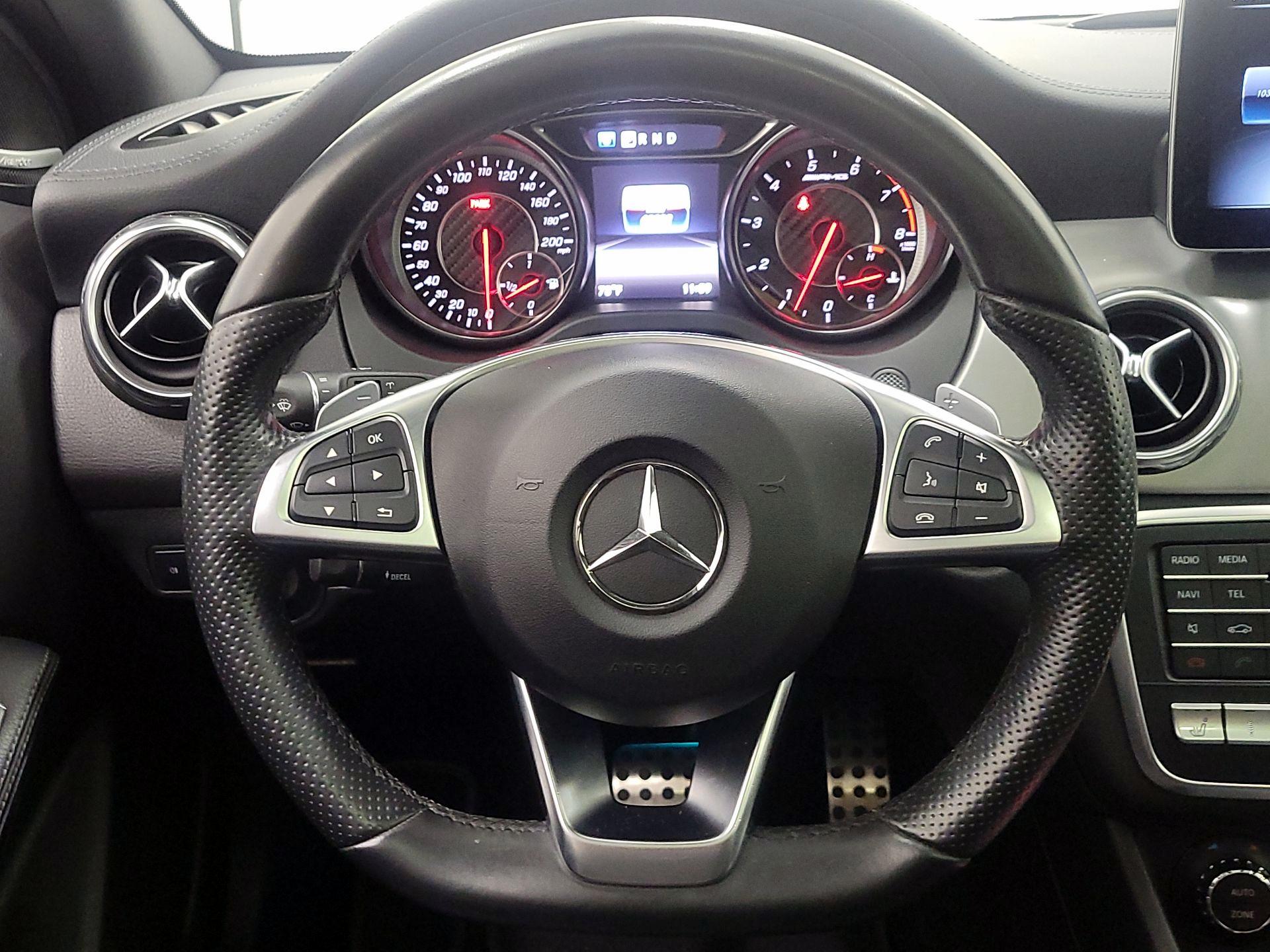 Thumbnail: 2018 Mercedes-Benz GLA - 10