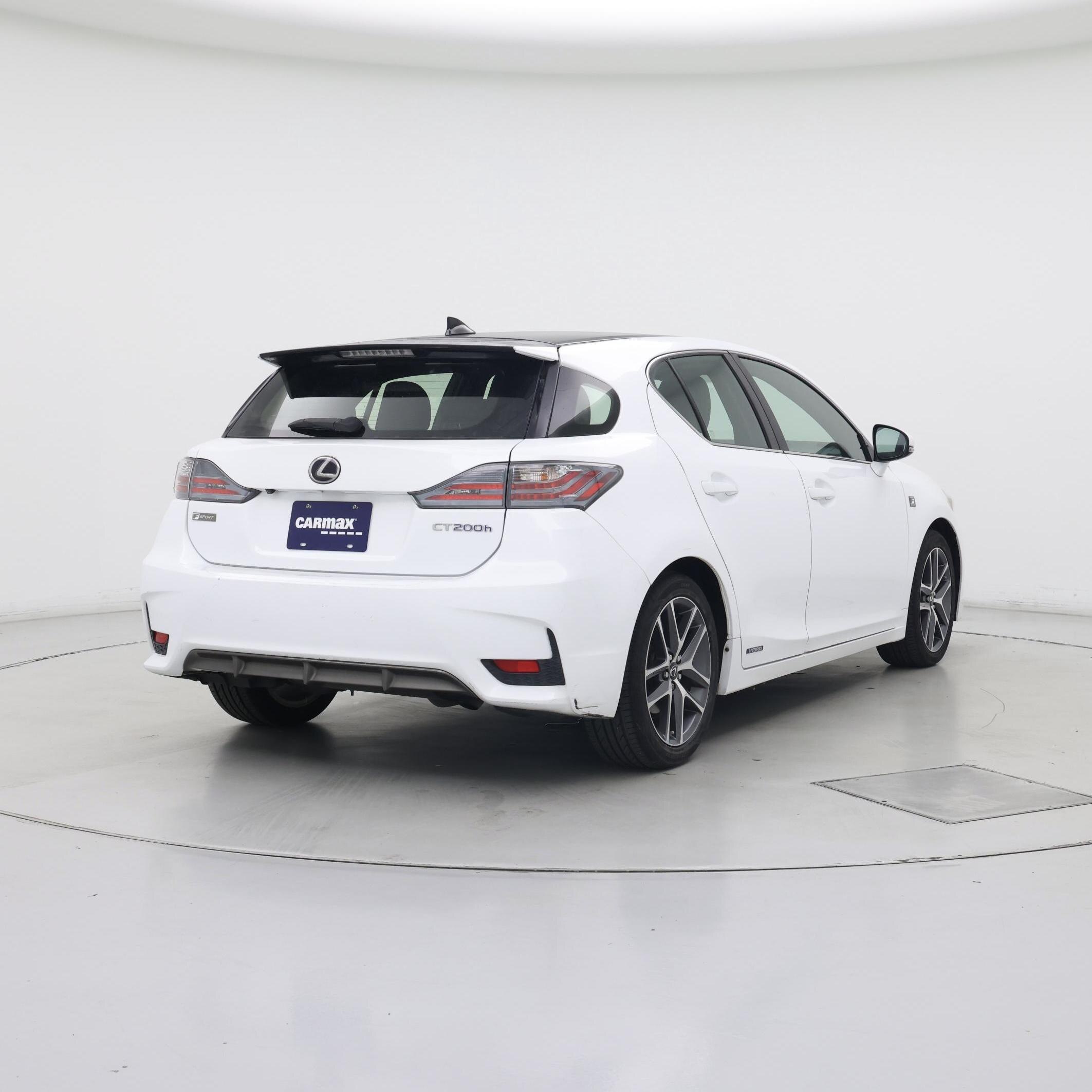 Thumbnail: 2015 Lexus CT - 8
