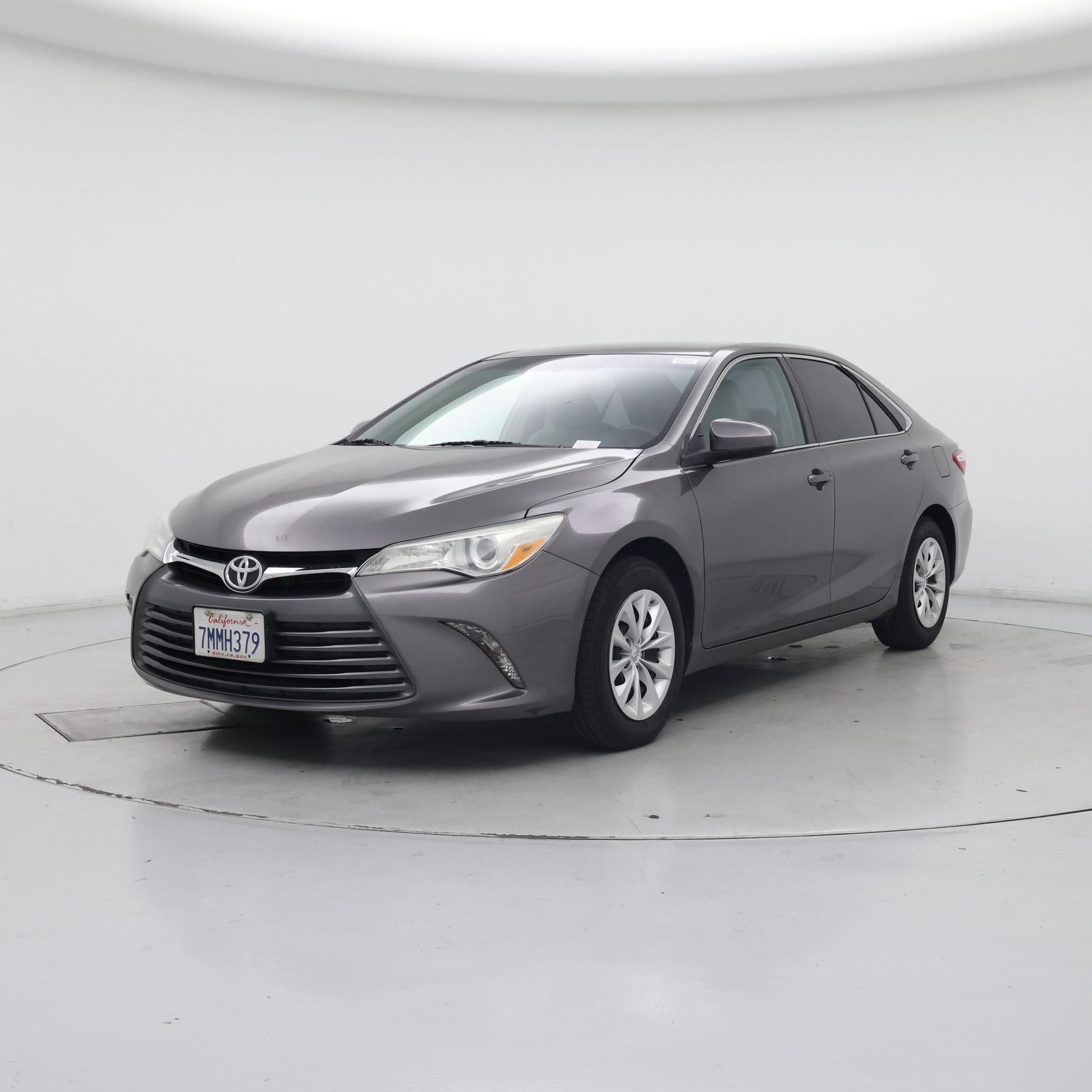 Thumbnail: 2015 Toyota Camry - 4