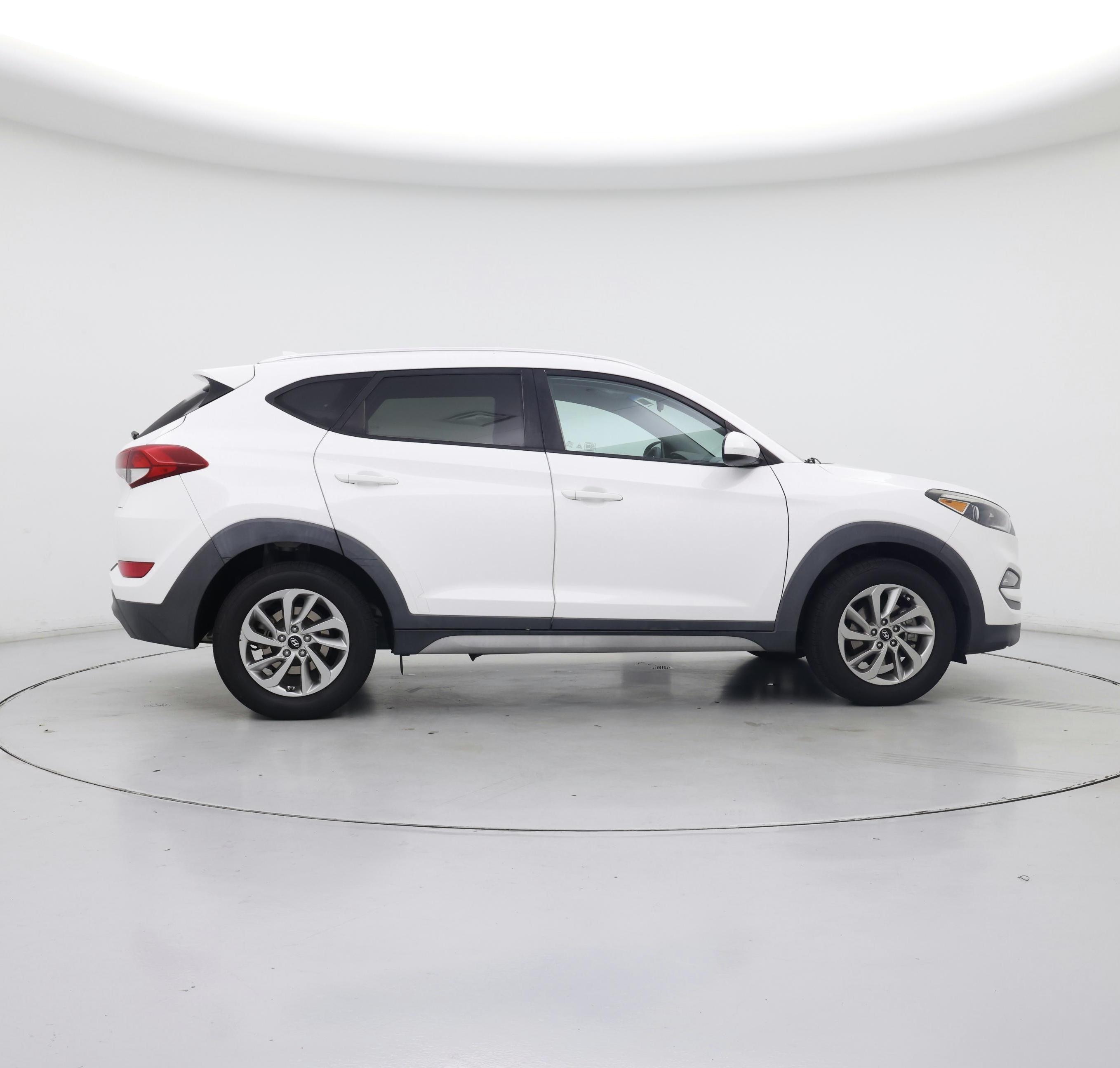 Thumbnail: 2018 Hyundai Tucson - 7