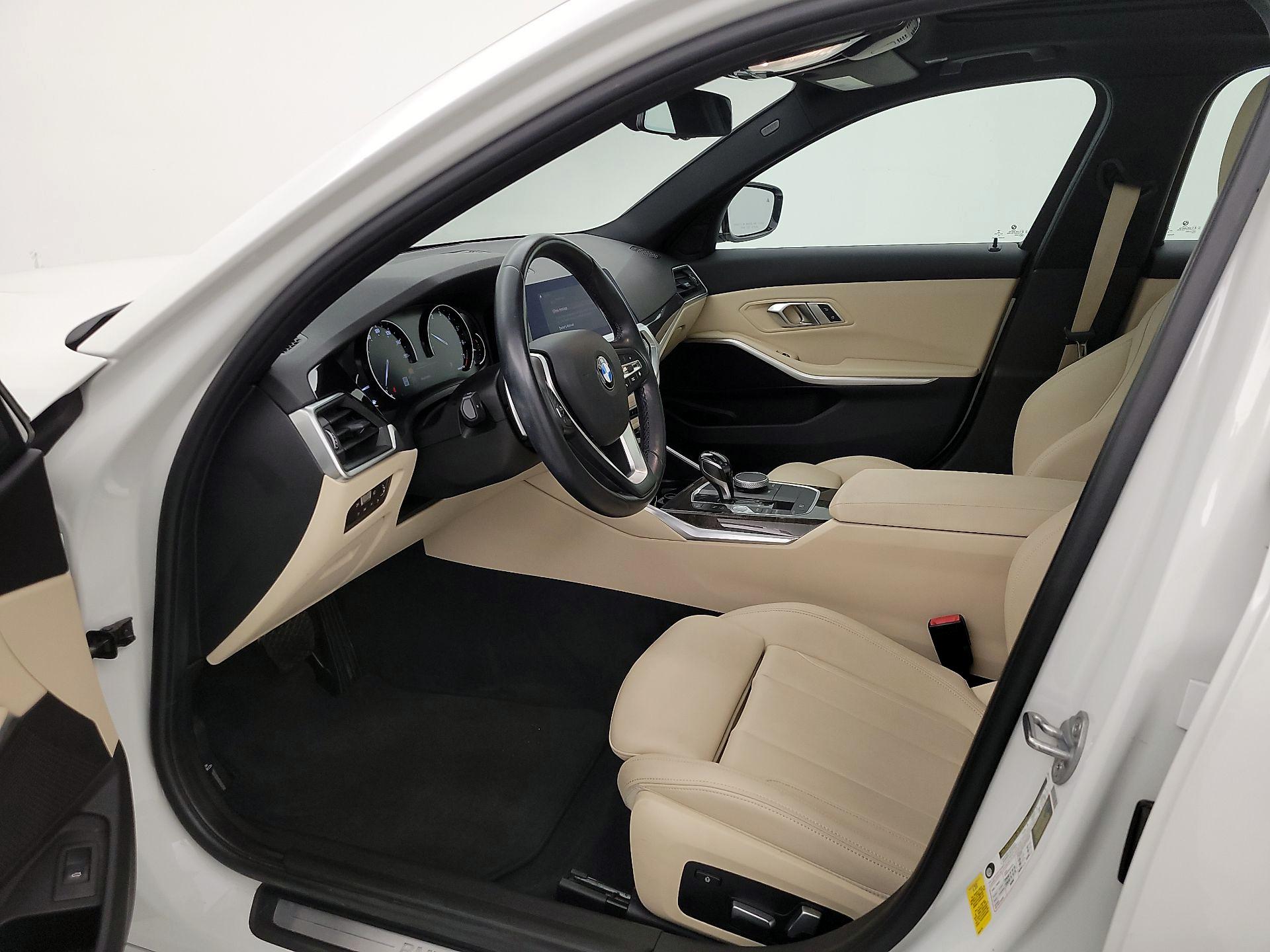 Thumbnail: 2020 BMW 3 Series - 11