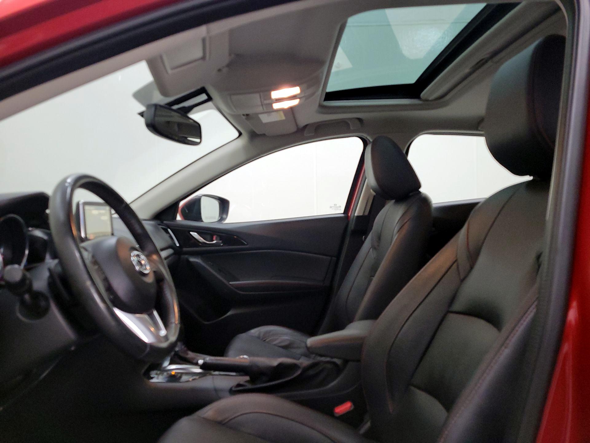 Thumbnail: 2016 Mazda Mazda3 - 20