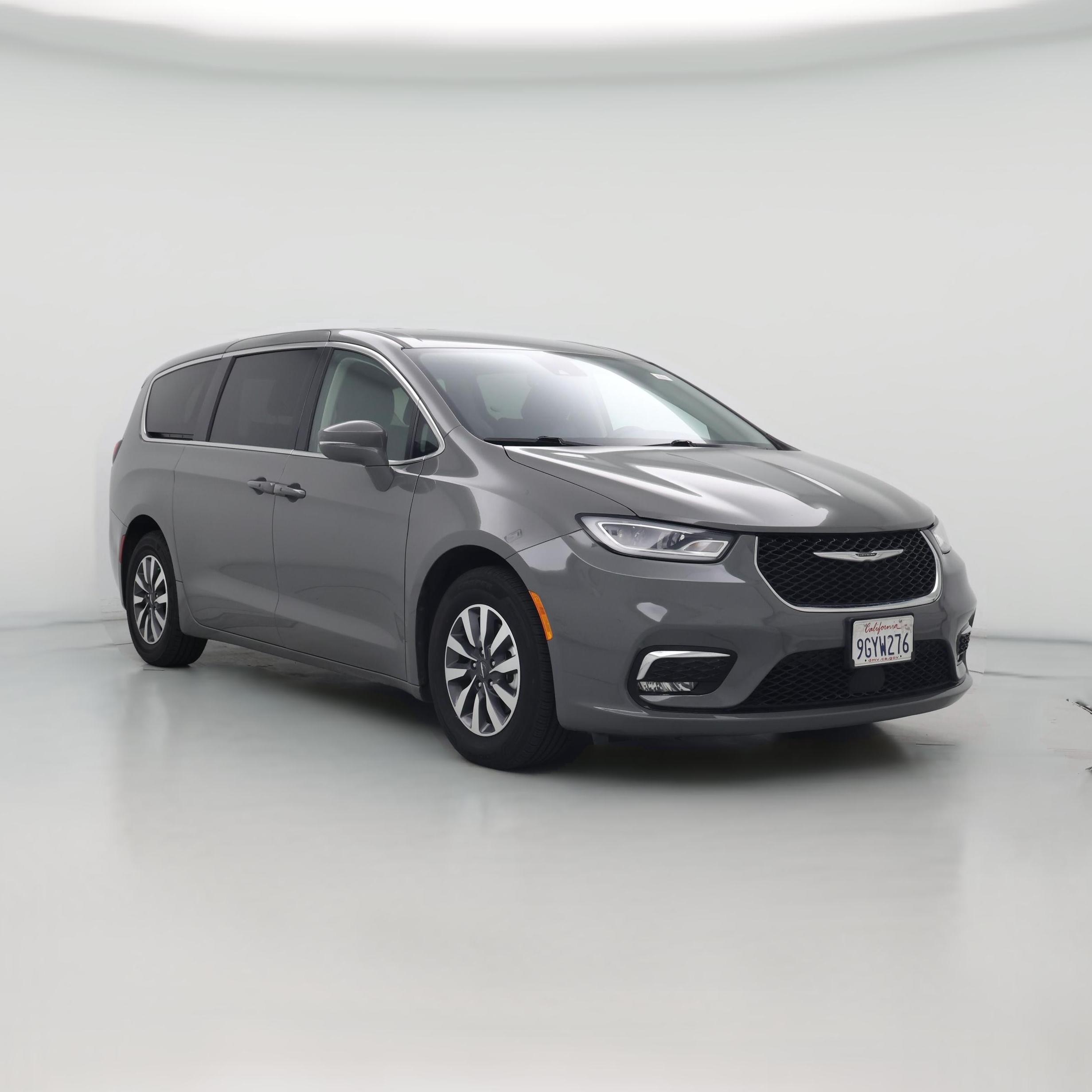 Thumbnail: 2022 Chrysler Pacifica - 1