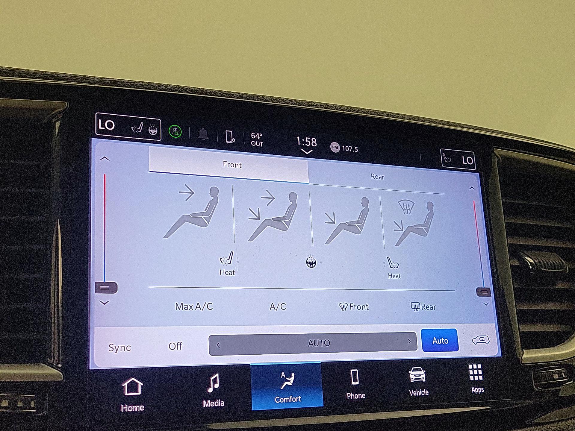 Thumbnail: 2022 Chrysler Pacifica - 16