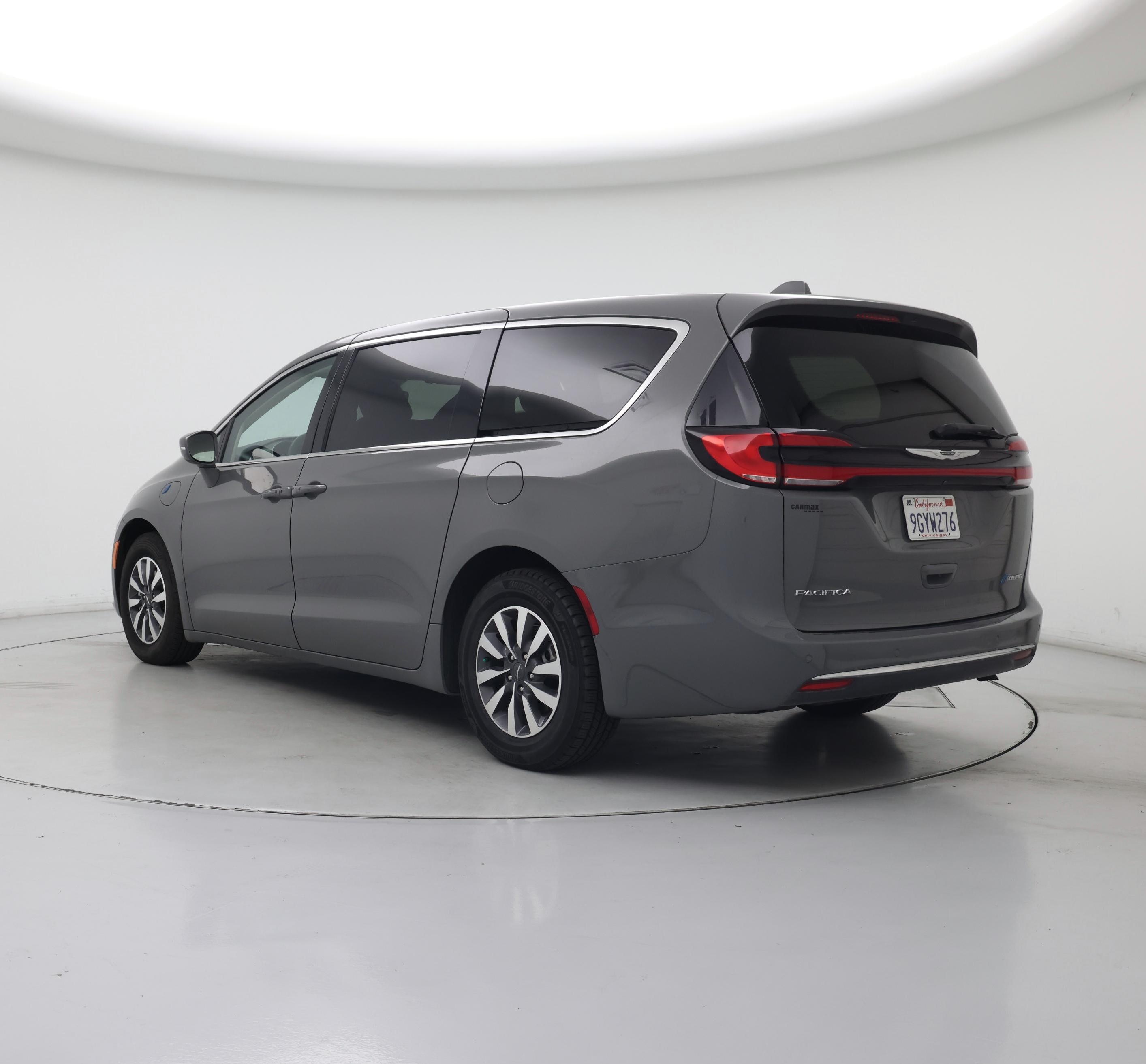 Thumbnail: 2022 Chrysler Pacifica - 2