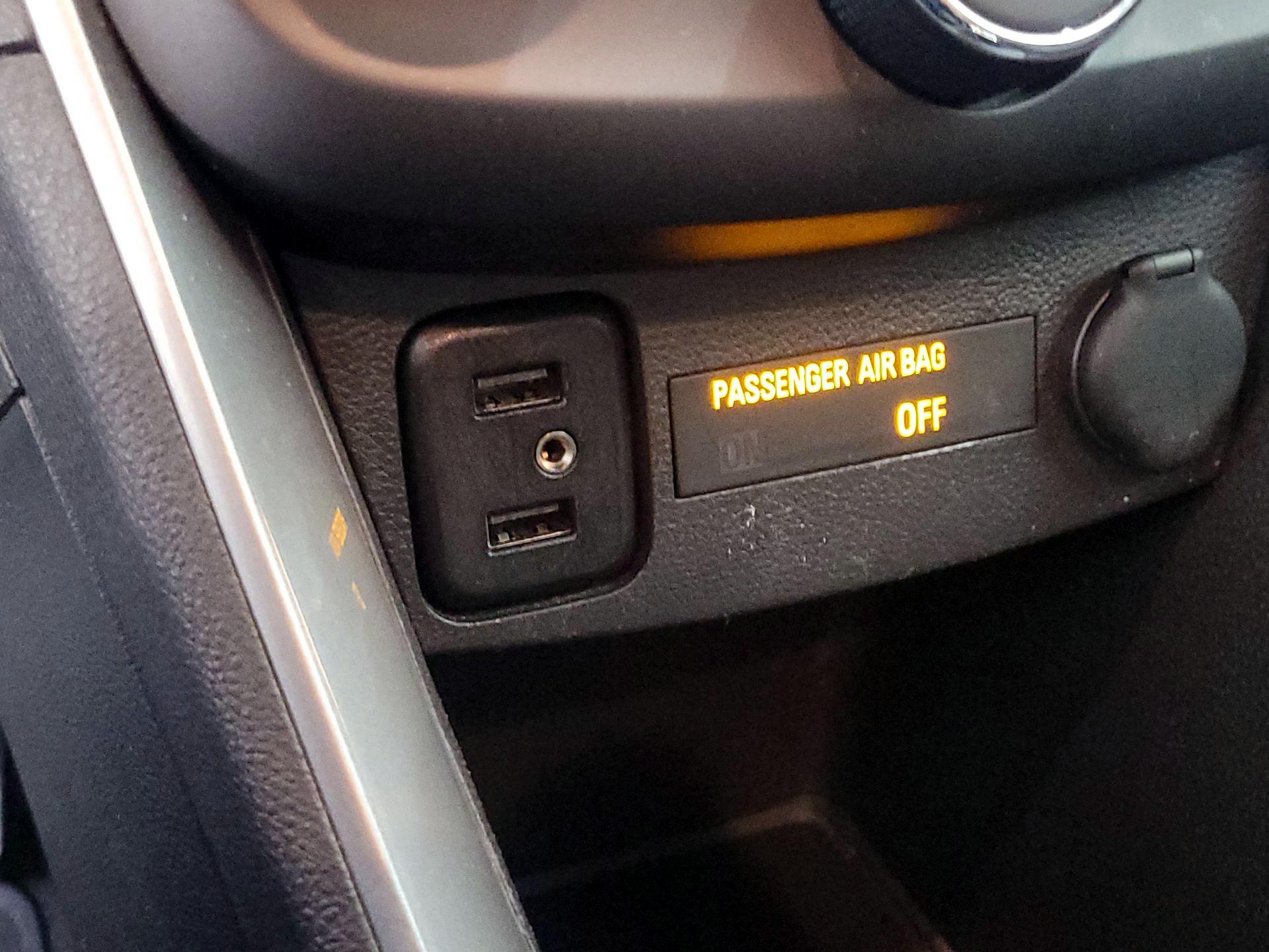 Thumbnail: 2020 Chevrolet Trax - 18