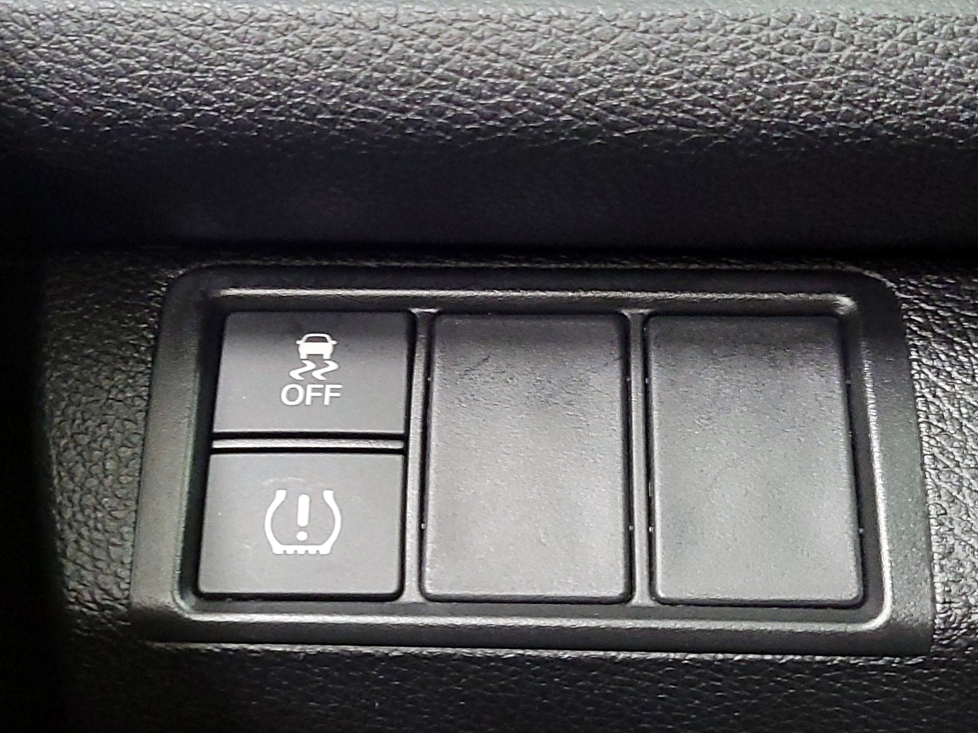Thumbnail: 2016 Honda Civic - 13