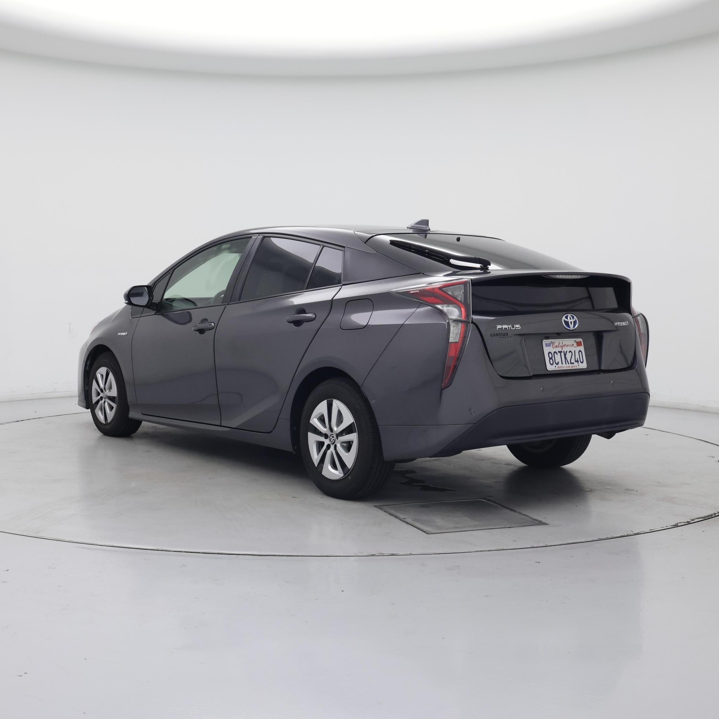 Thumbnail: 2018 Toyota Prius - 2