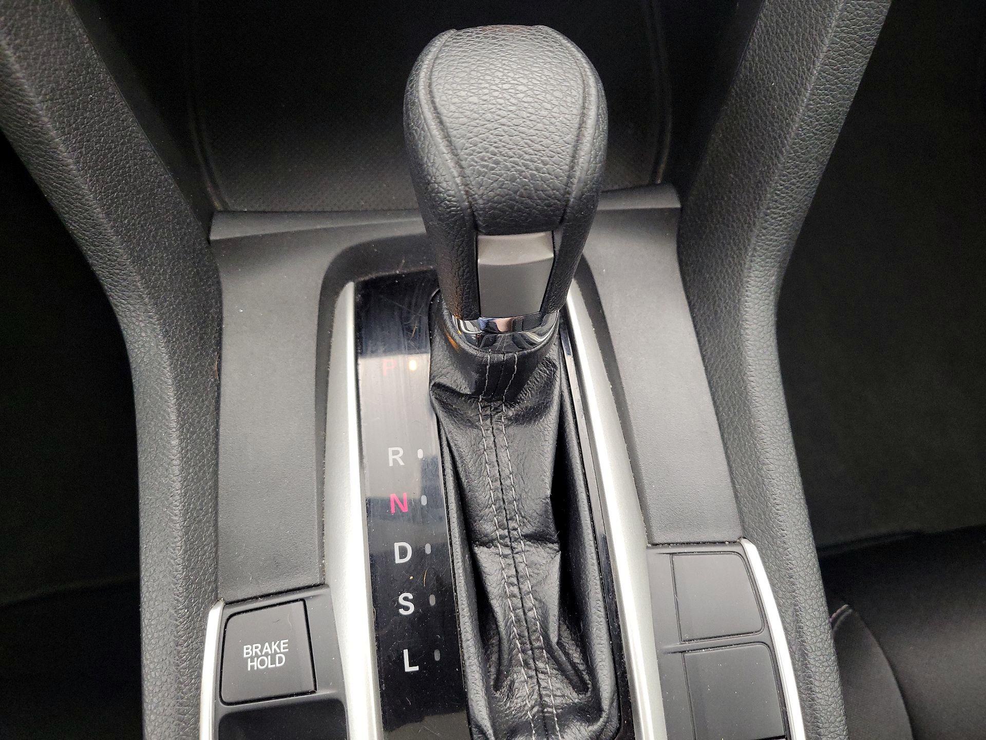 Thumbnail: 2017 Honda Civic - 17