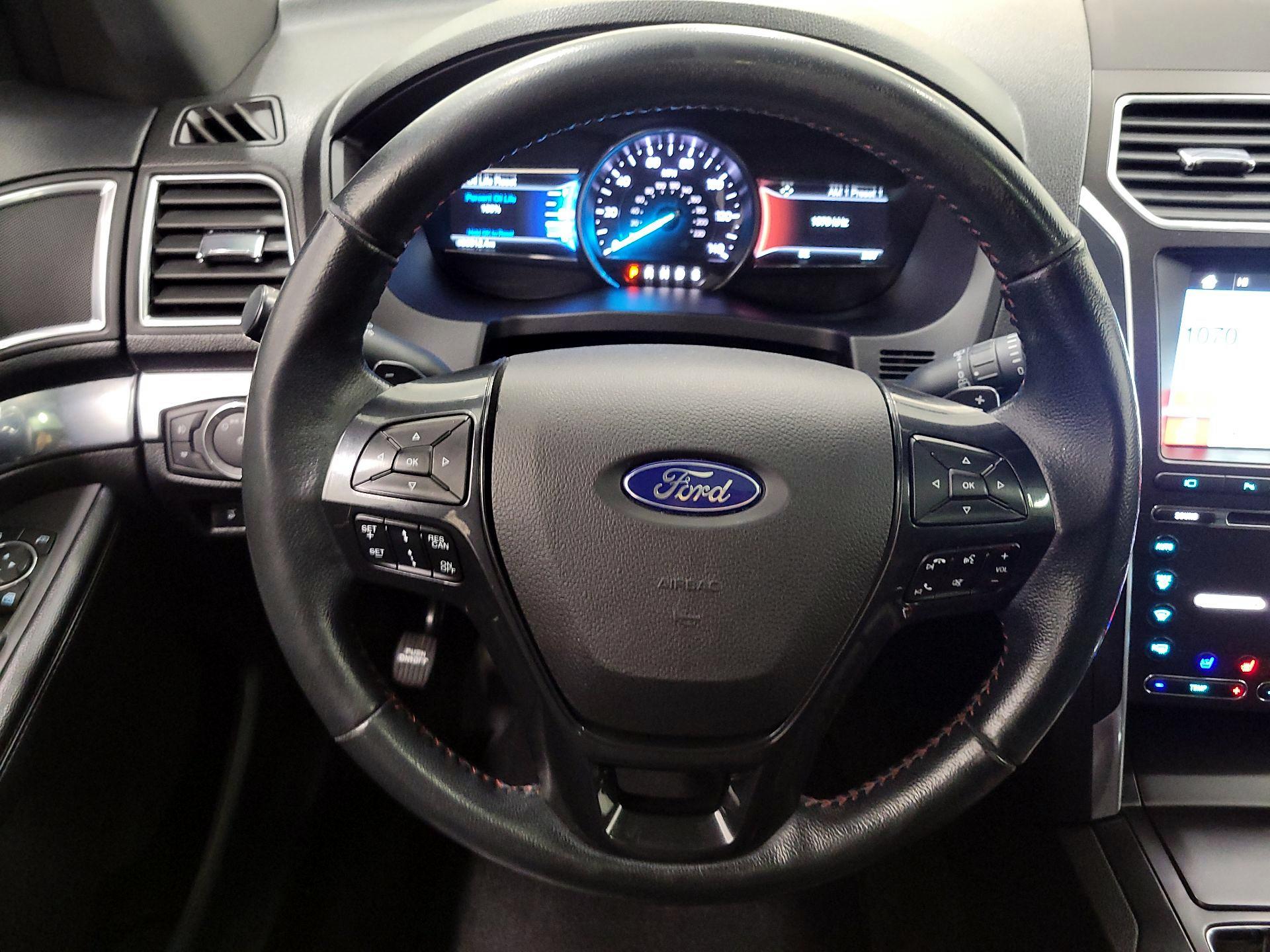 Thumbnail: 2017 Ford Explorer - 10