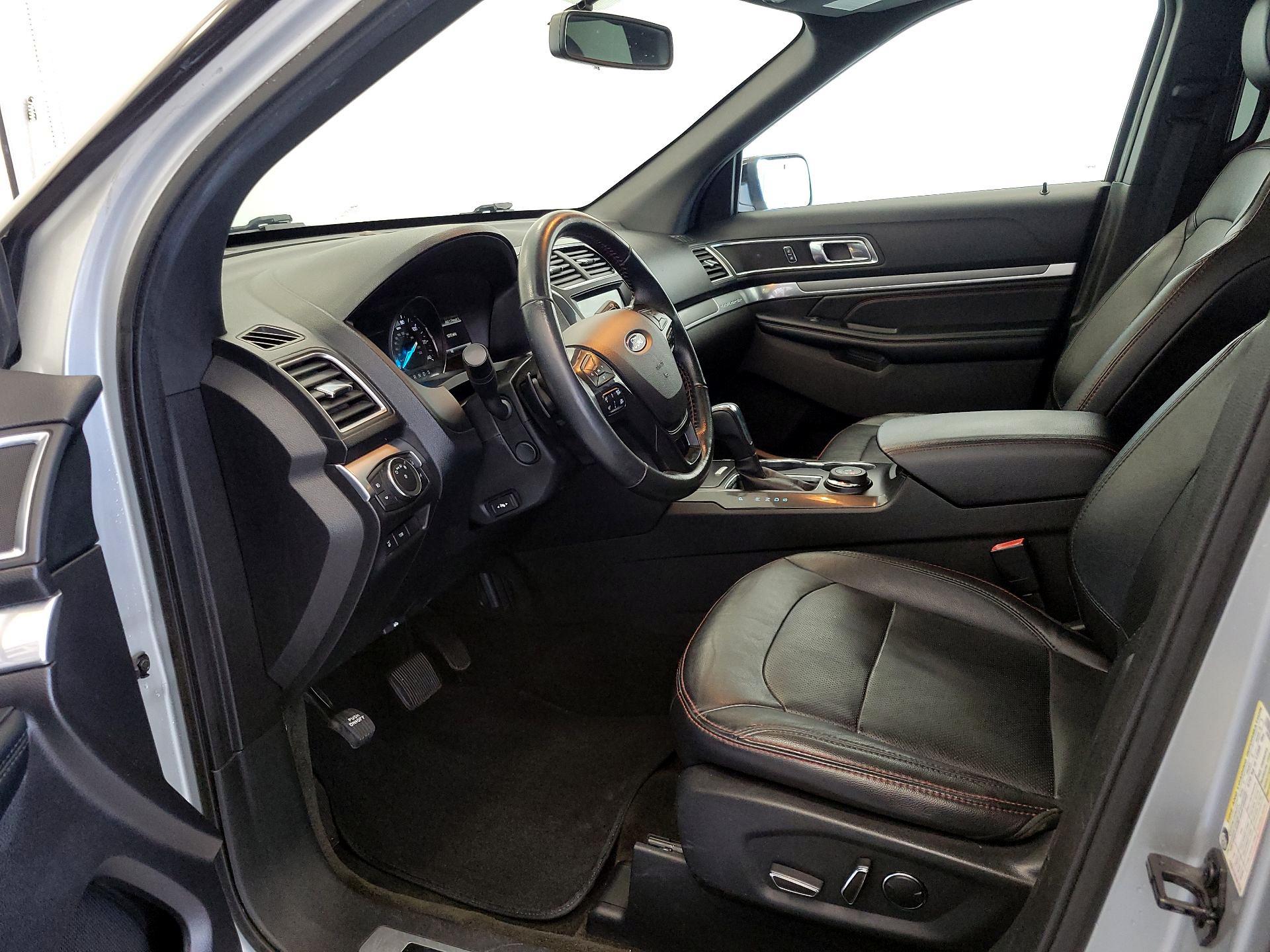 Thumbnail: 2017 Ford Explorer - 11