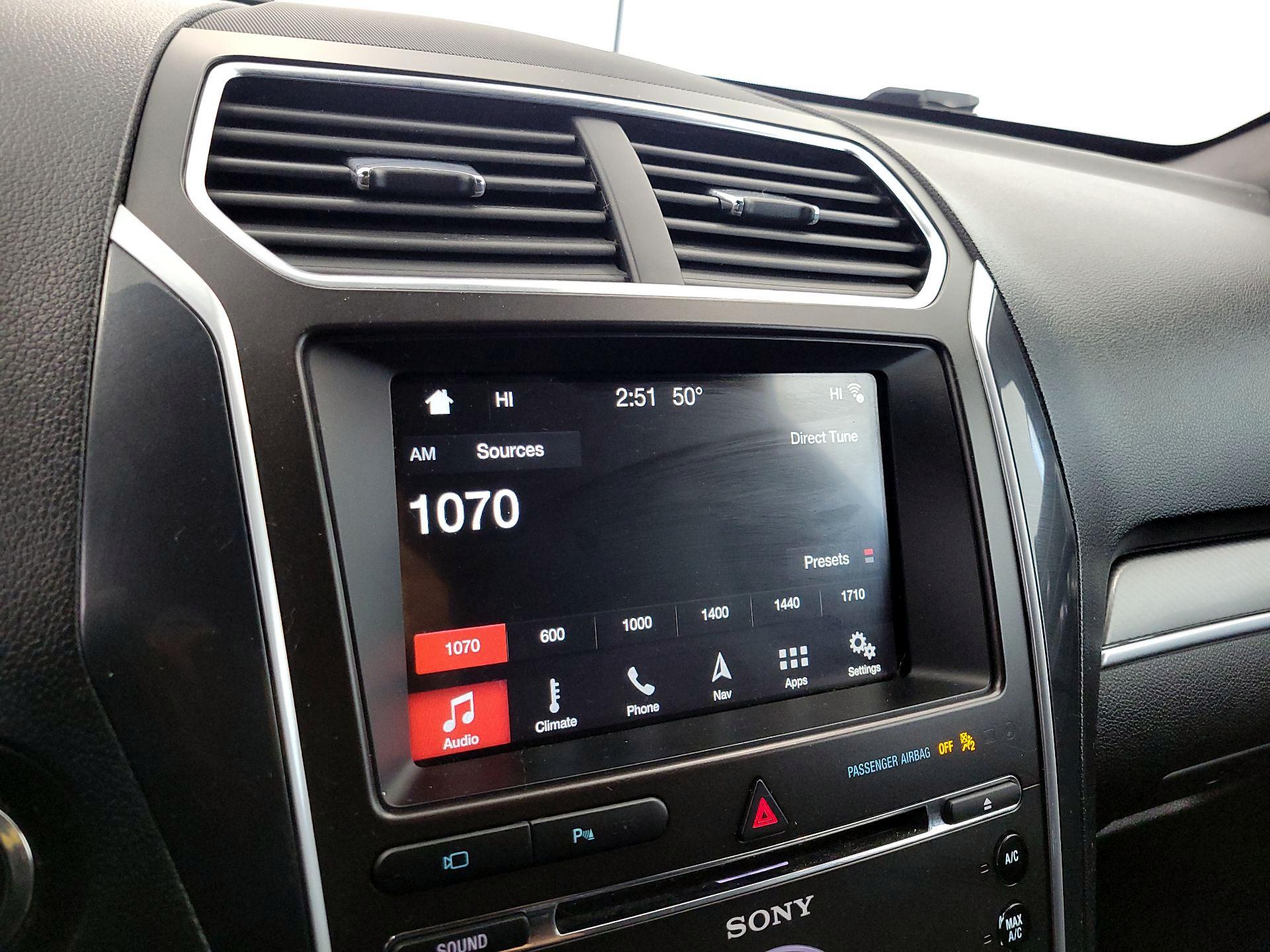 Thumbnail: 2017 Ford Explorer - 16