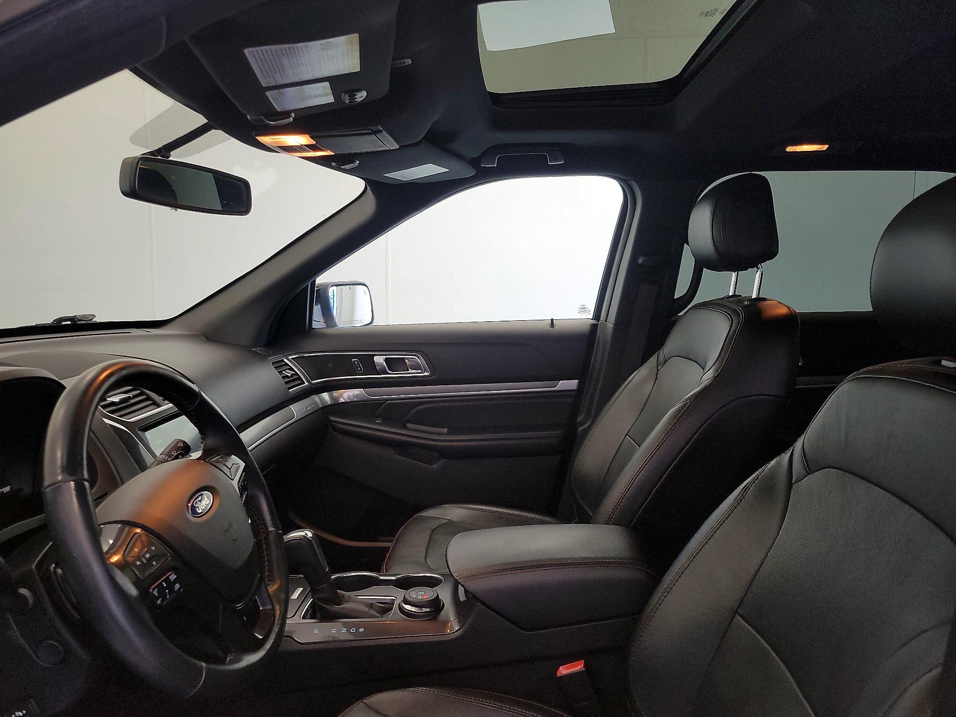 Thumbnail: 2017 Ford Explorer - 20